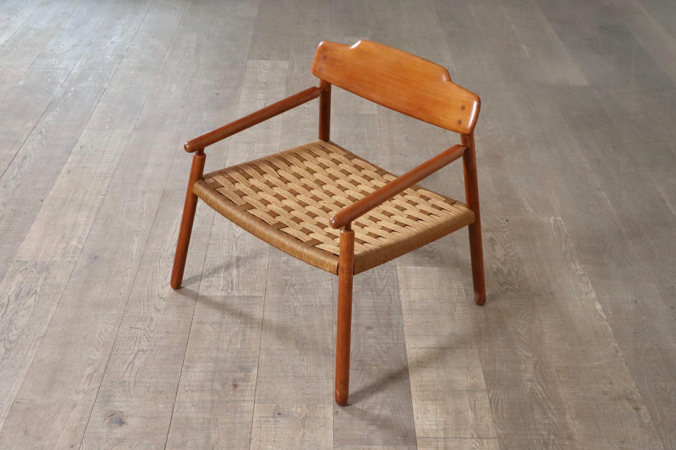 Mid-20th Century Midcentury Minimalistic Easy Chair In Oak And Papercord, Finland 1950s For Sale