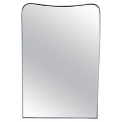 Miroir du milieu du siècle en forme de laiton doré  Cadre Italien 1950s