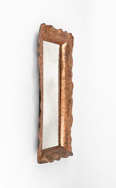 Espejo de mediados de siglo en cobre martillado de Angelo Bragalini, Italia Años 60