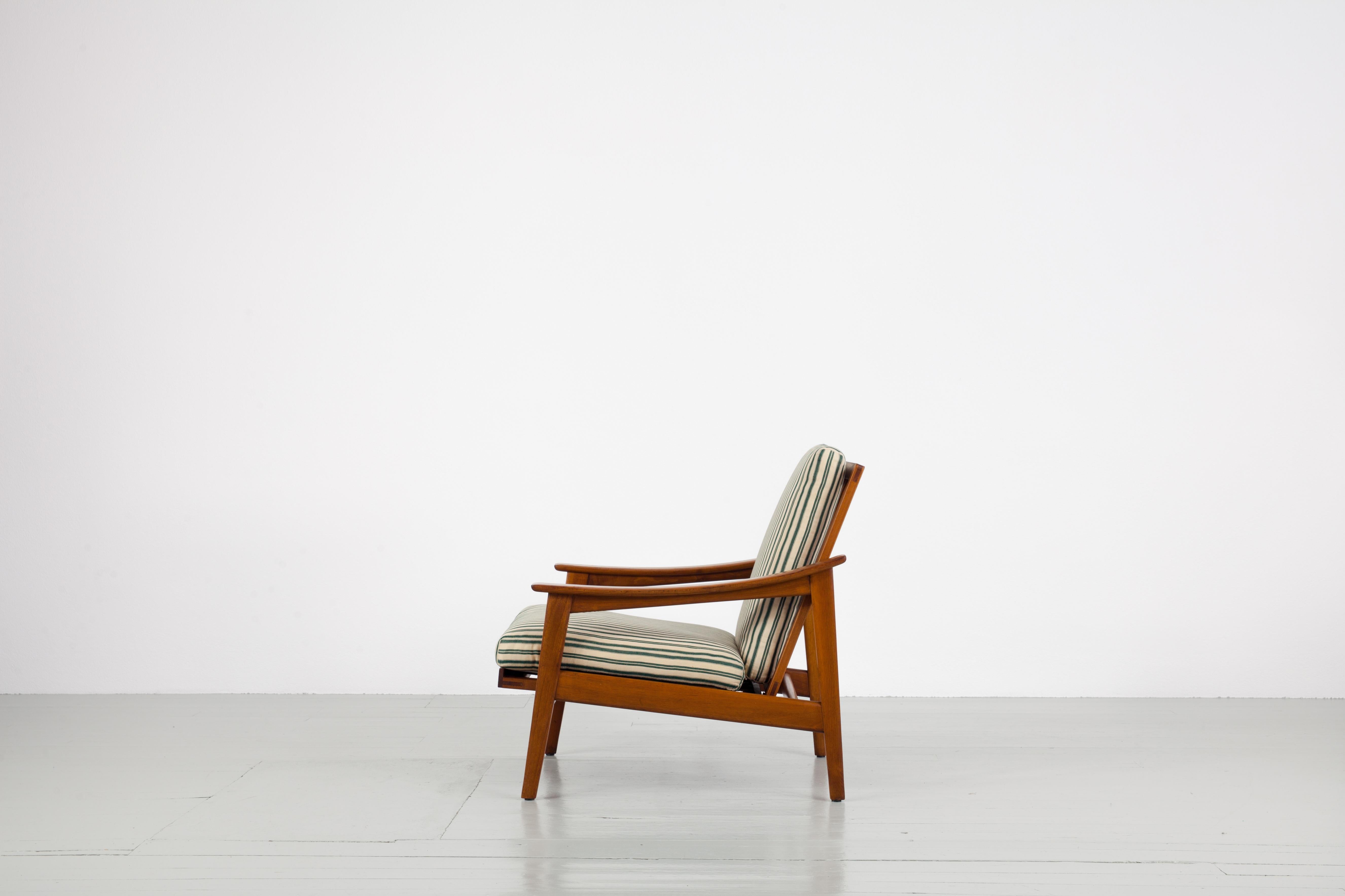 Midcentury Model 660 Armchair by Cassina 2