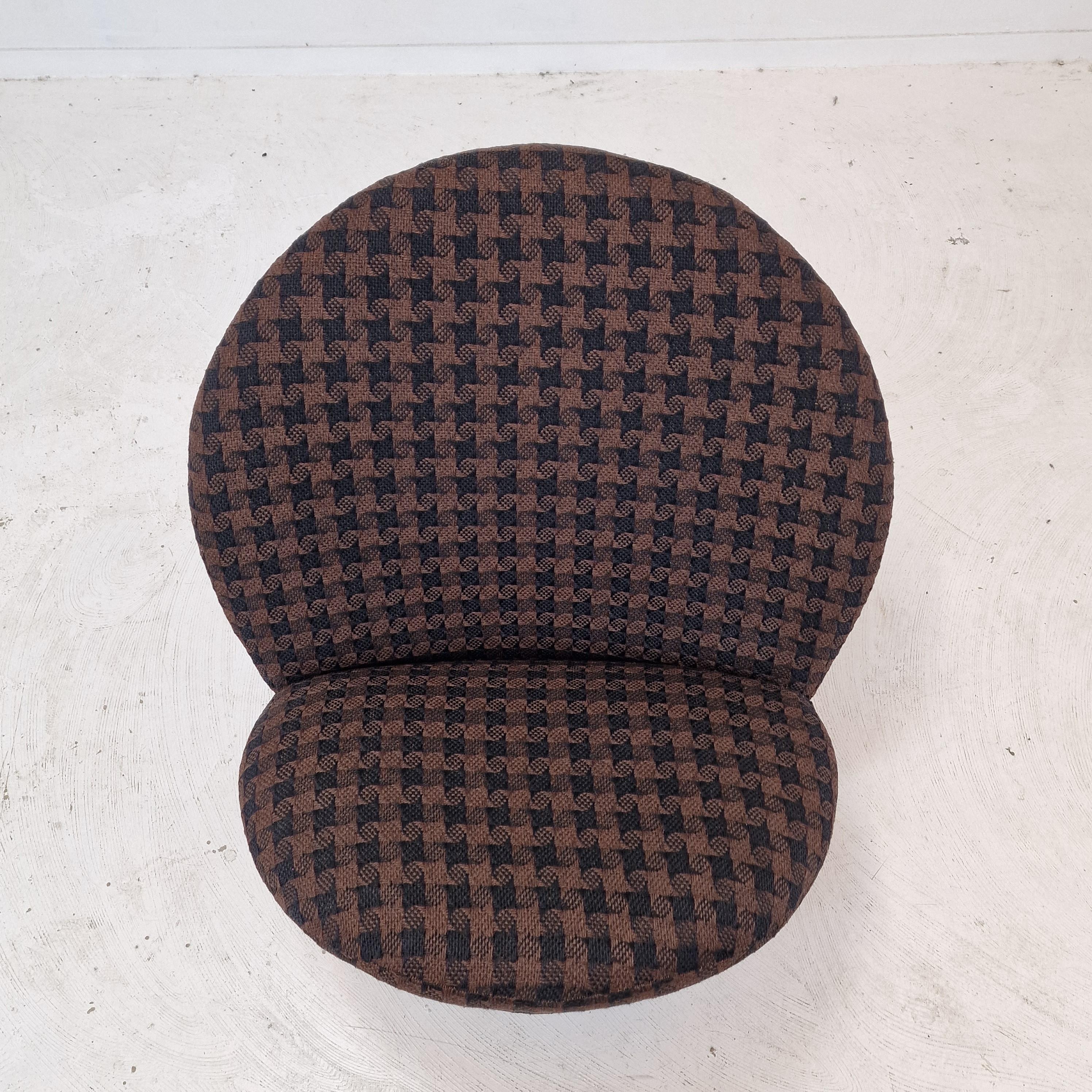Midcentury Model F572 Chair by Pierre Paulin for Artifort, 1967 For Sale 1