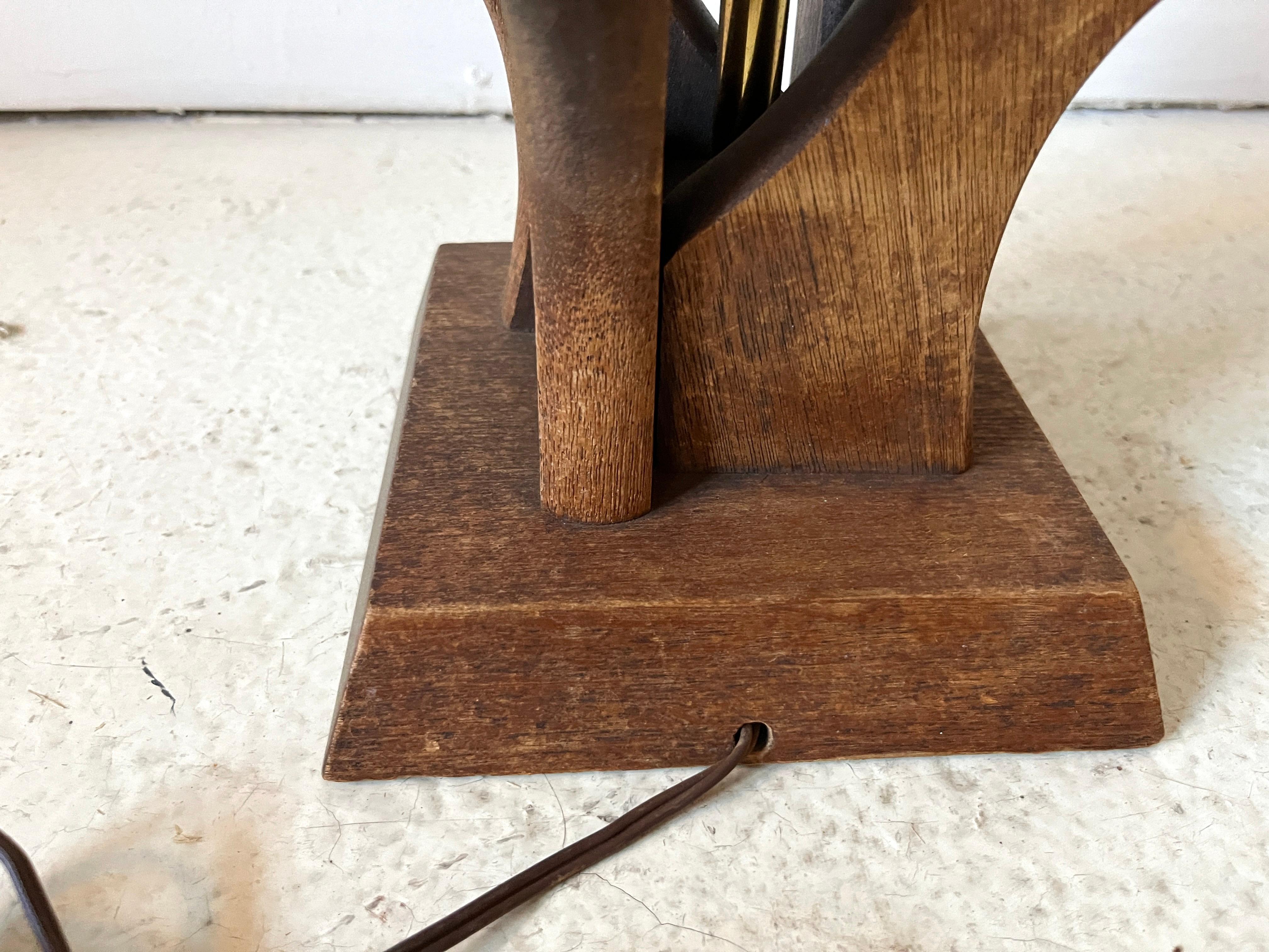 Lámparas de sobremesa escultóricas de nogal vintage de los años 60, modernas de mediados de siglo, modernas orgánicas en venta 1