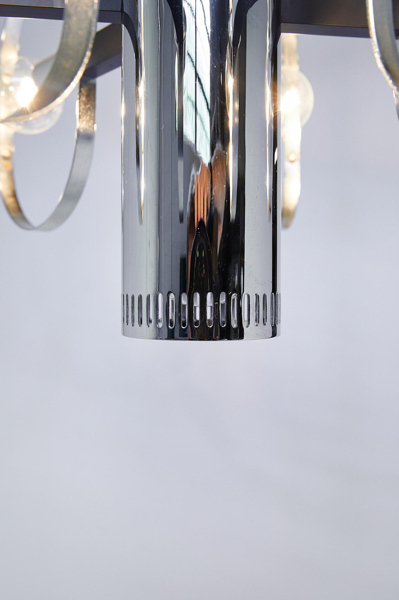Luminaire à 7 lumières en chrome The Moderns par Forecast Lighting Bon état - En vente à Atlanta, GA