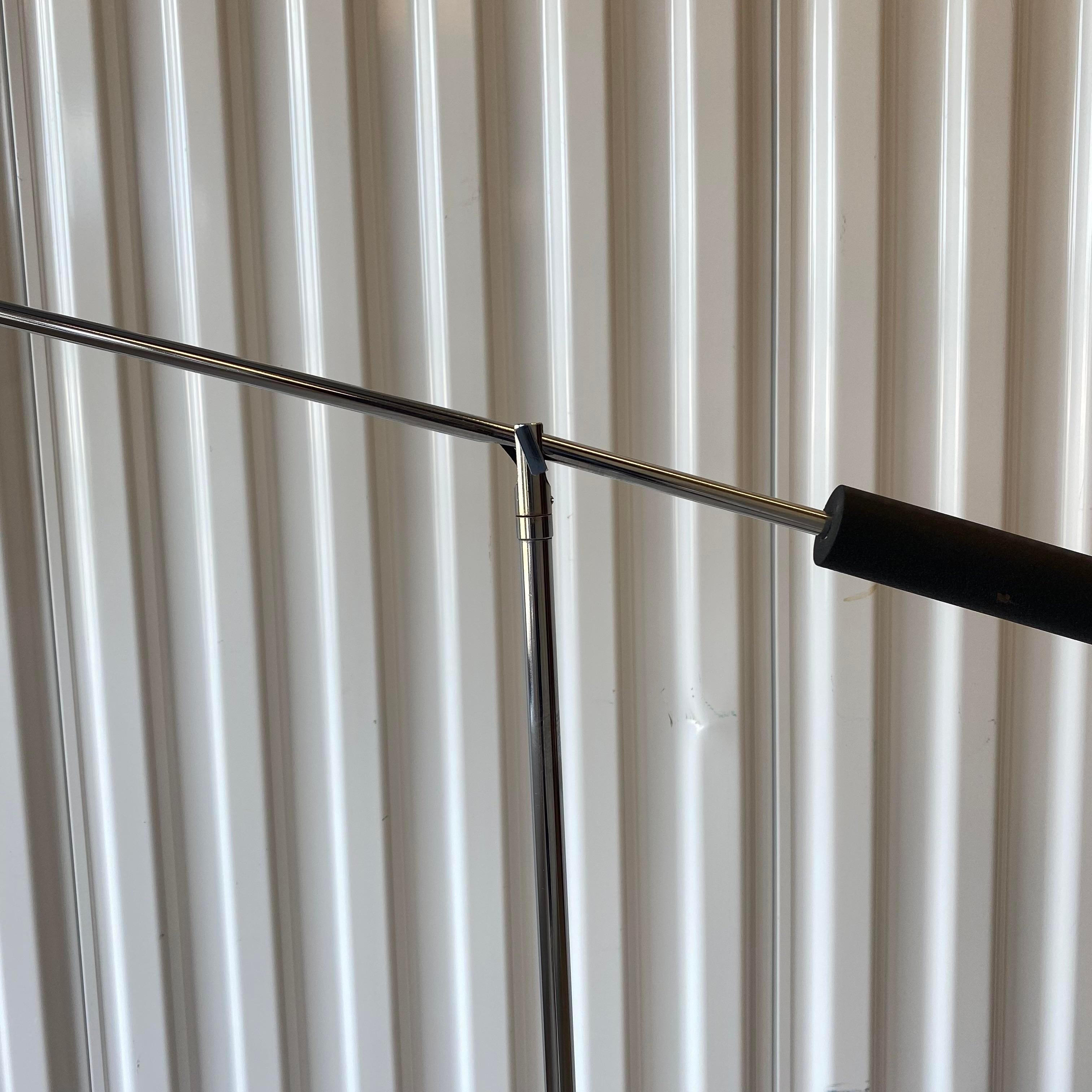 20th Century Midcentury Modern Adjustable Cantilever Floor Lamp Attributed to Sonneman For Sale