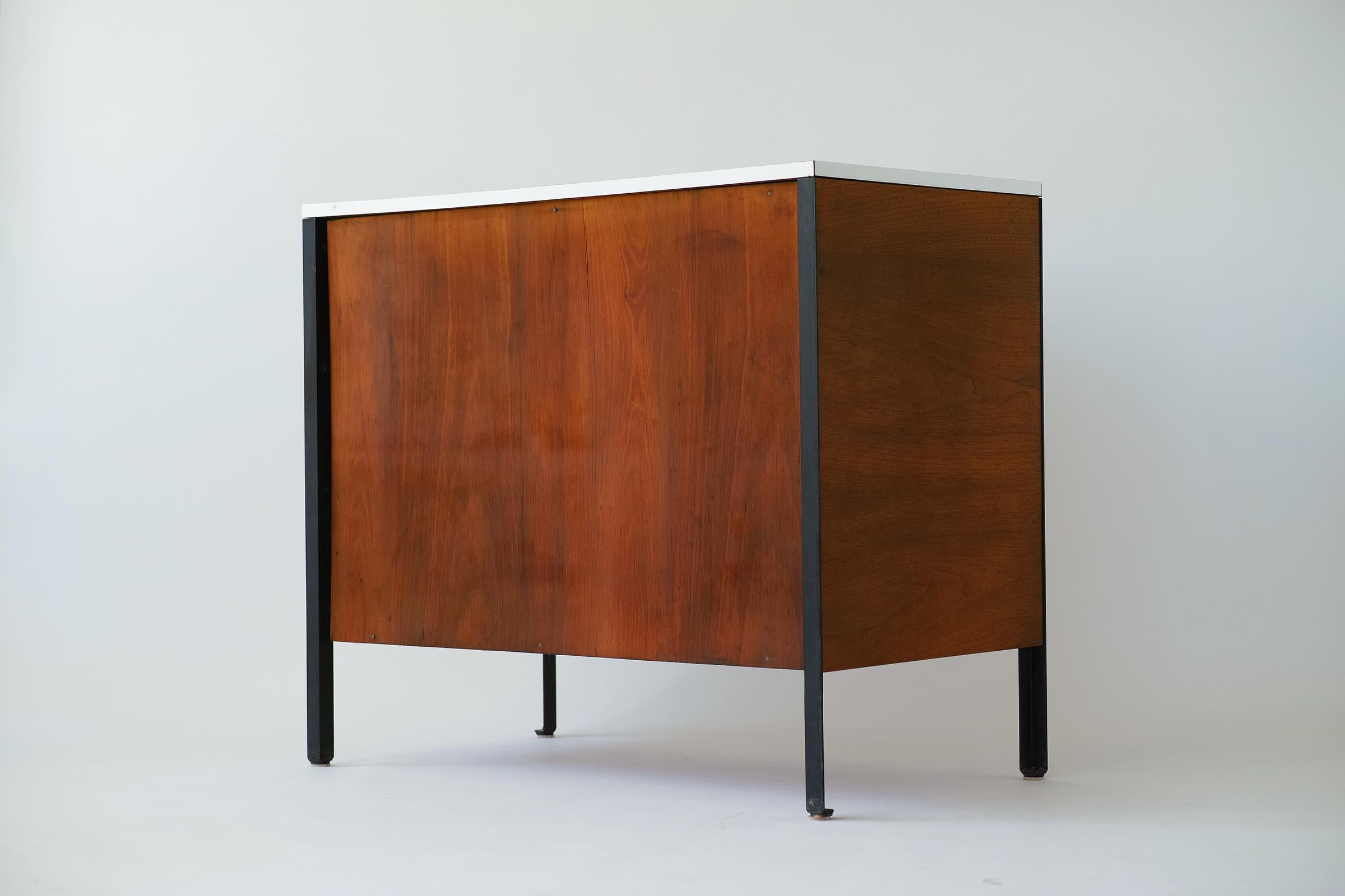 Mid-Century Modern Allan Gould Midcentury Modern L10 Cabinet For Sale