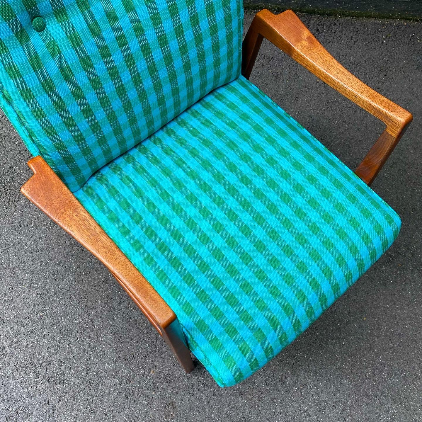 20th Century Midcentury Modern Arden Riddle Studio Craft solid Walnut Lounge Chair, ca. 1960