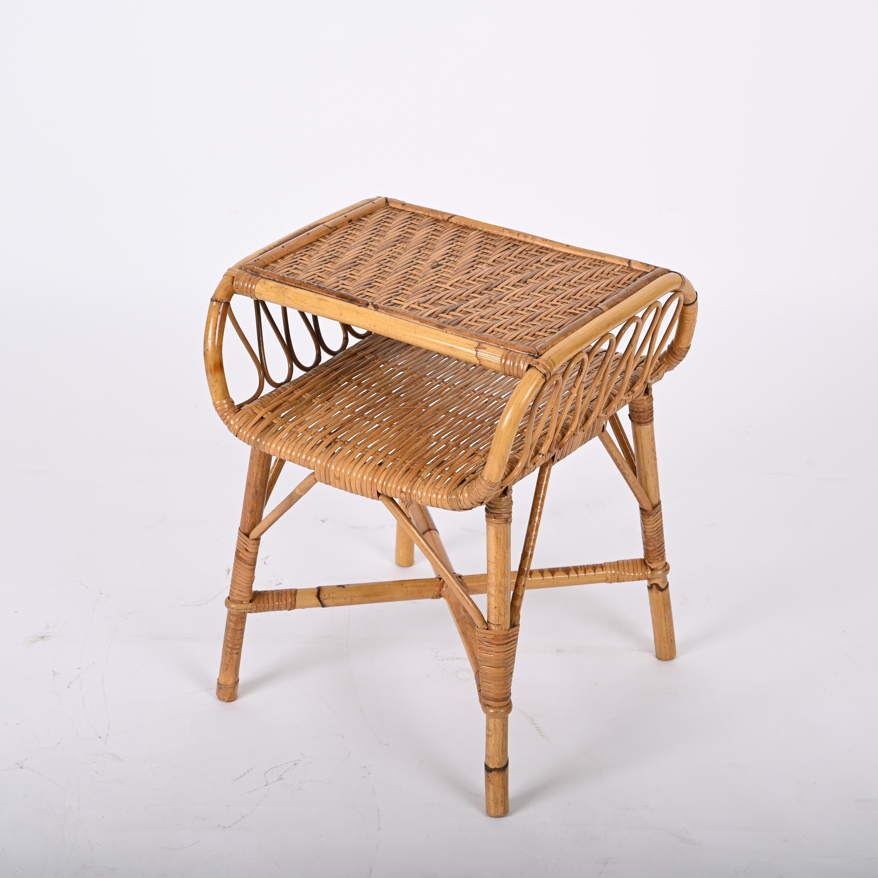 Midcentury Modern Bamboo Rattan and Wood Italian Bedside Table, 1960s In Good Condition In Roma, IT