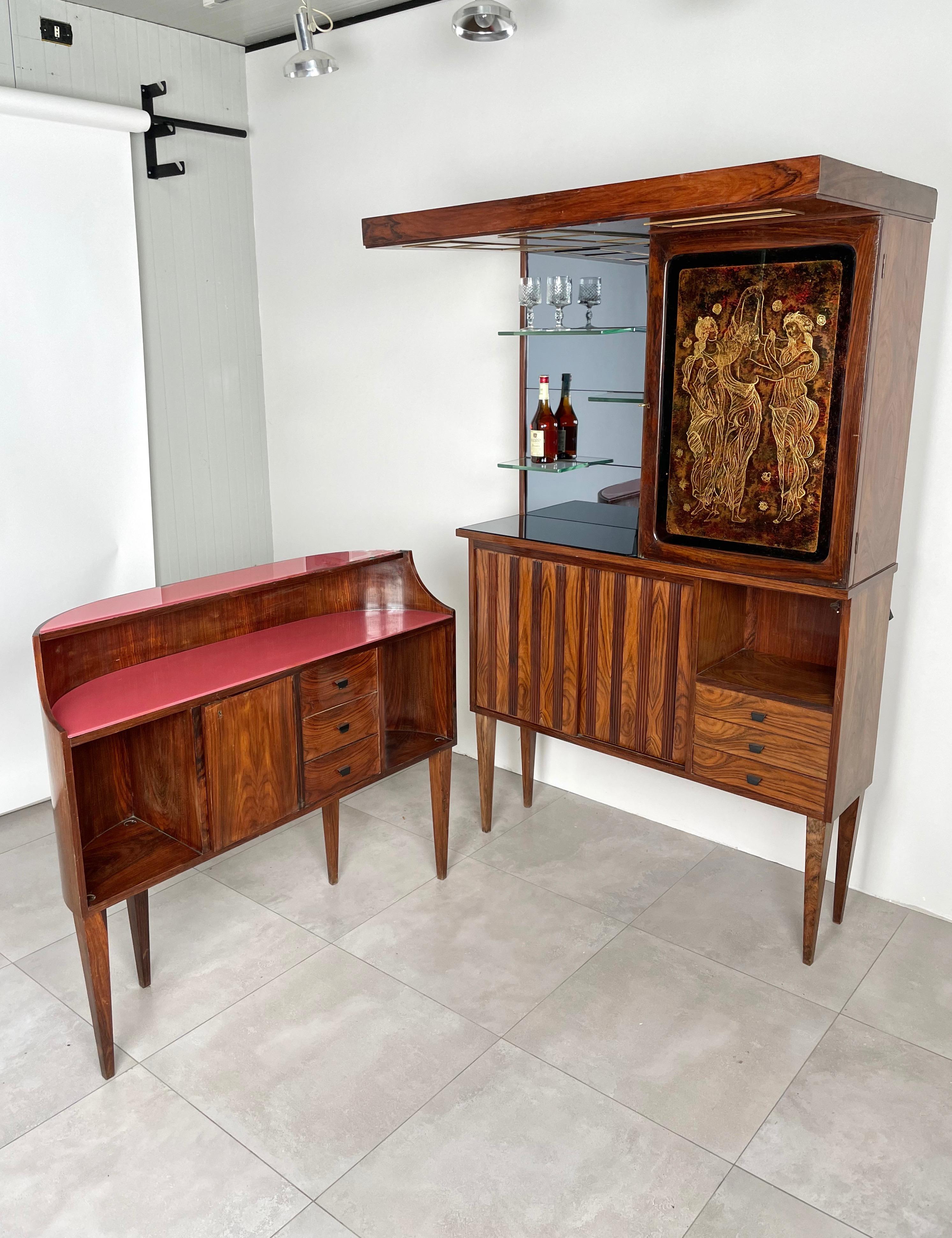 Metal Mid-Century Modern Bar Cabinet in Wood, Mirror and Glass, Italy, 1960s For Sale