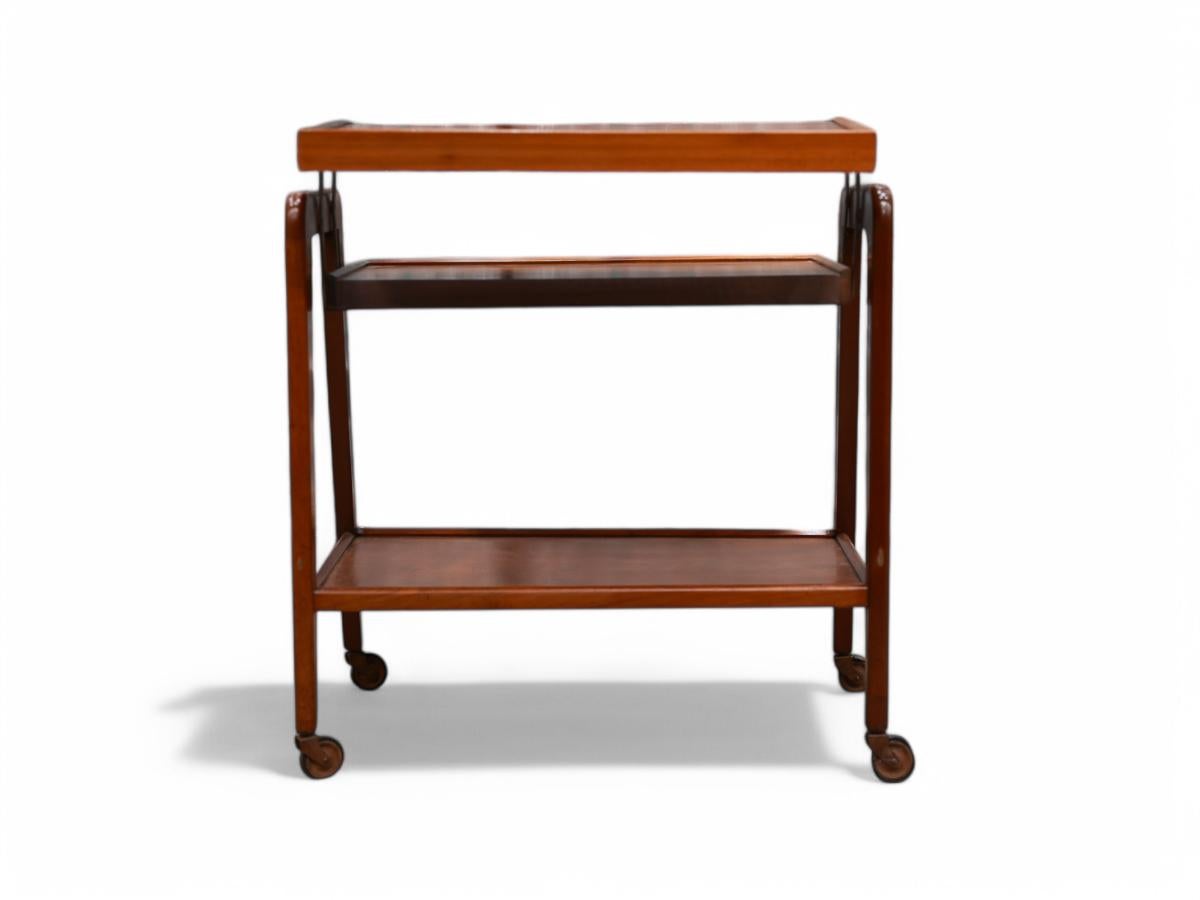20ième siècle Chariot de bar moderne du milieu du siècle en bois dur et laiton de Ming Moveis, Brésil, années 1950 en vente
