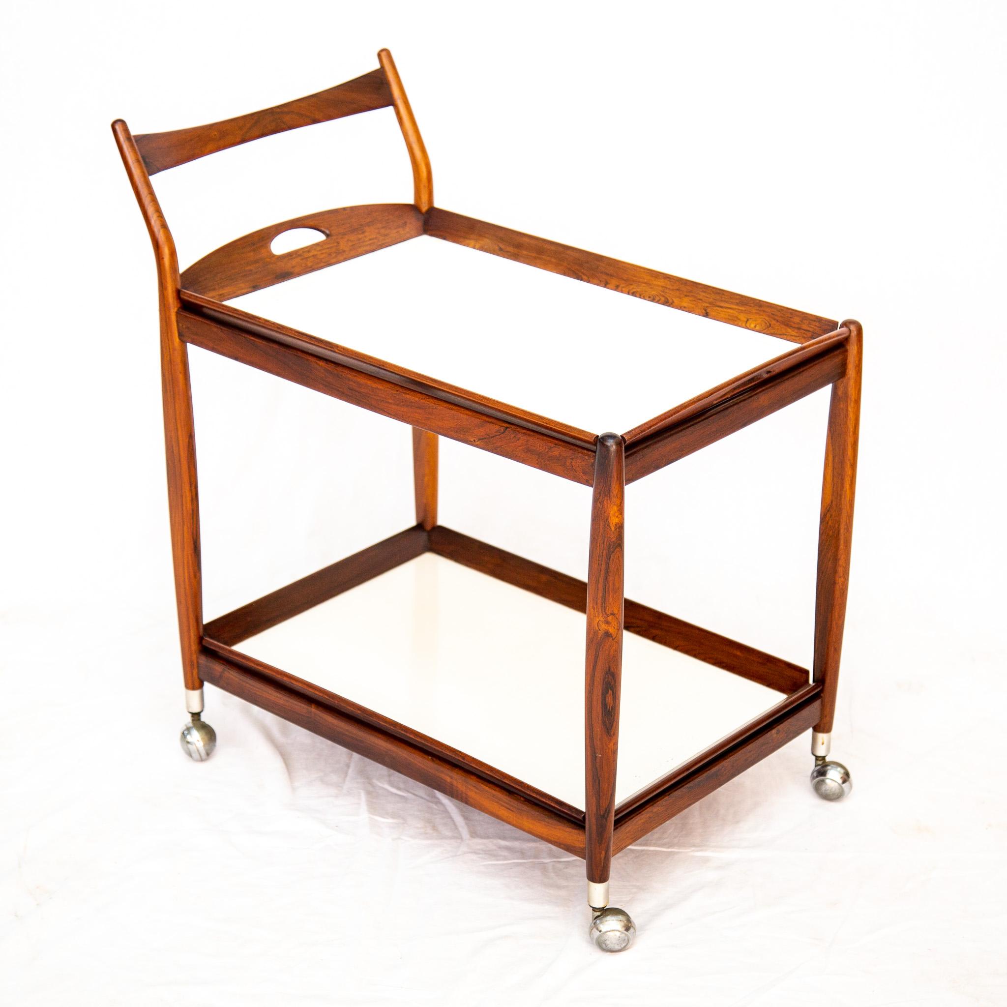 20th Century Mid-Century Modern Bar Cart in Hardwood & White Shelves, Sergio Rodrigues, 1960s For Sale