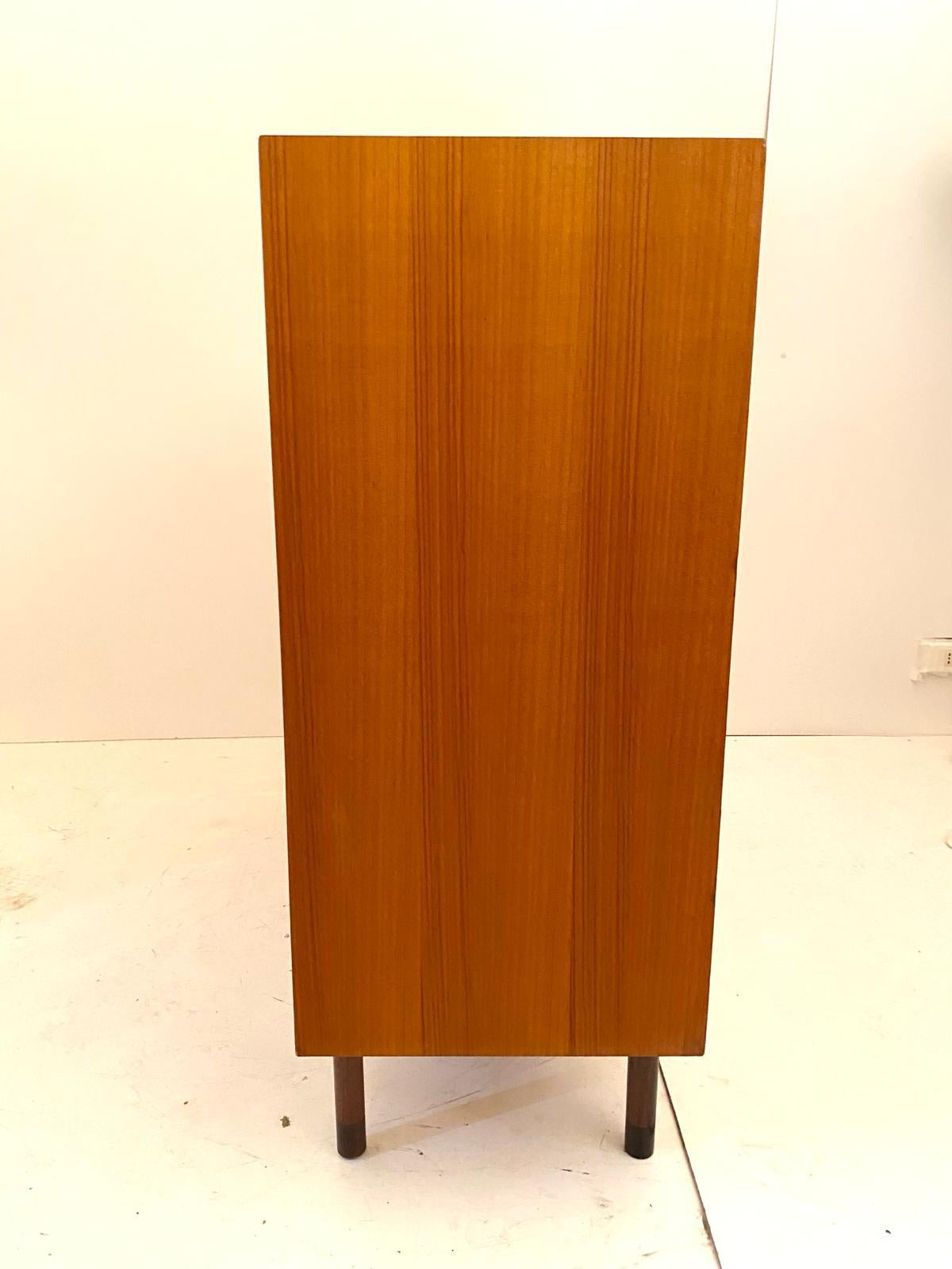 Midcentury Modern, Beech wood cabinet, George Coslin for FARAM, Italy 1960 's For Sale 8