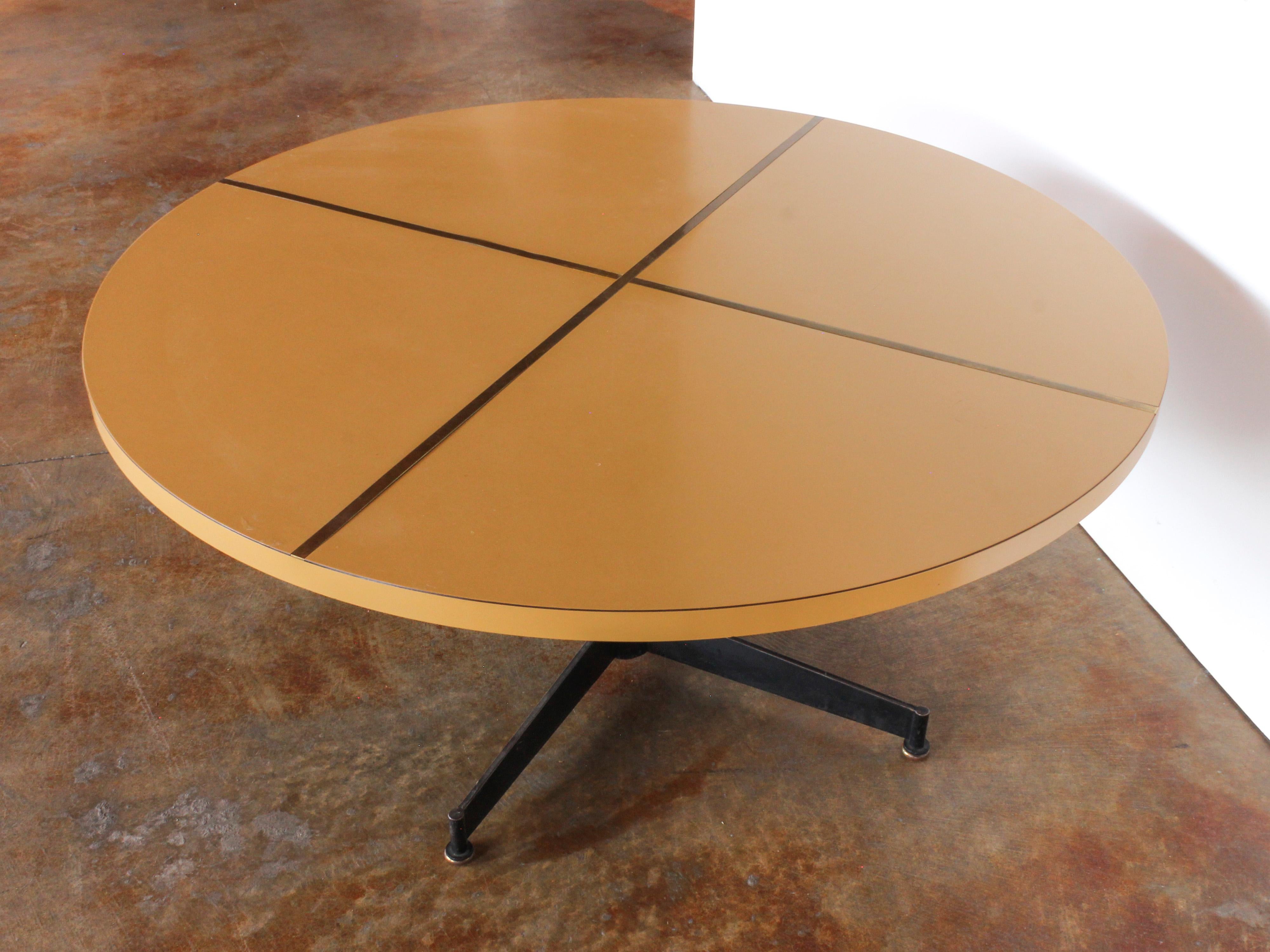 Mid-Century Modern Blackened Iron & Melamine Table with Brass Inlay, c. 1960 For Sale 4