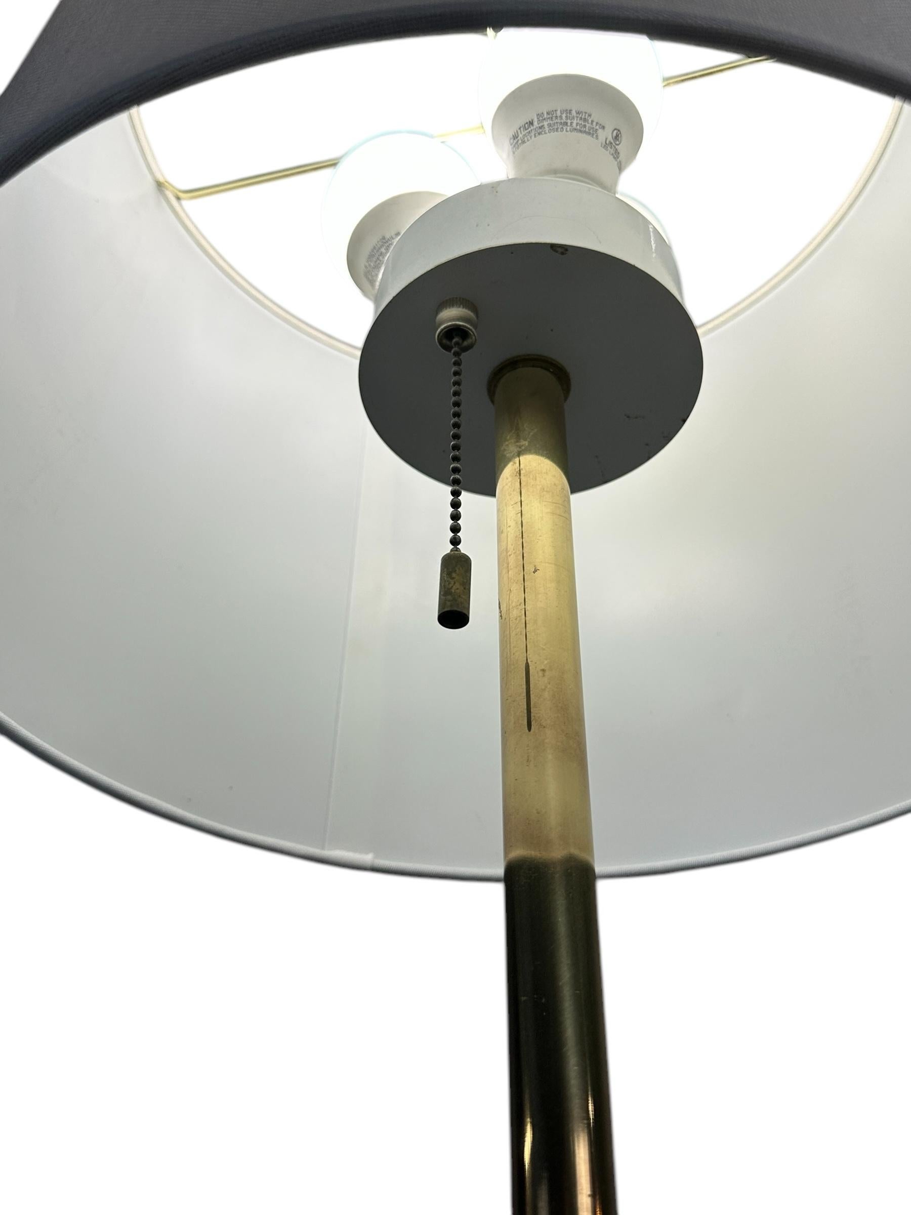 Midcentury Modern Brass and Travertine Floor Lamp w/ Tray Table Laurel Lamp Co For Sale 9