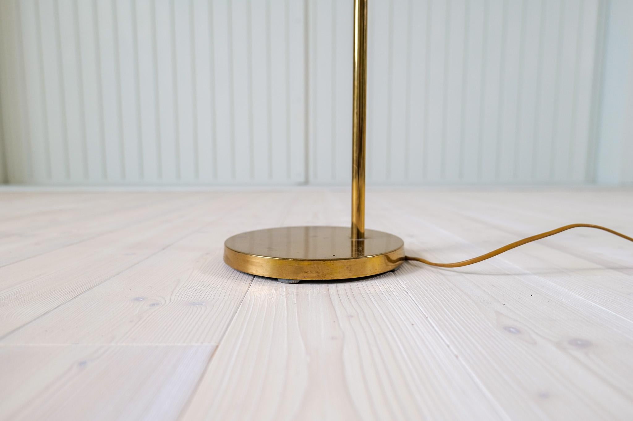 Midcentury Modern Brass Floor Lamp Bergboms G-03, Sweden, 1960s For Sale 2