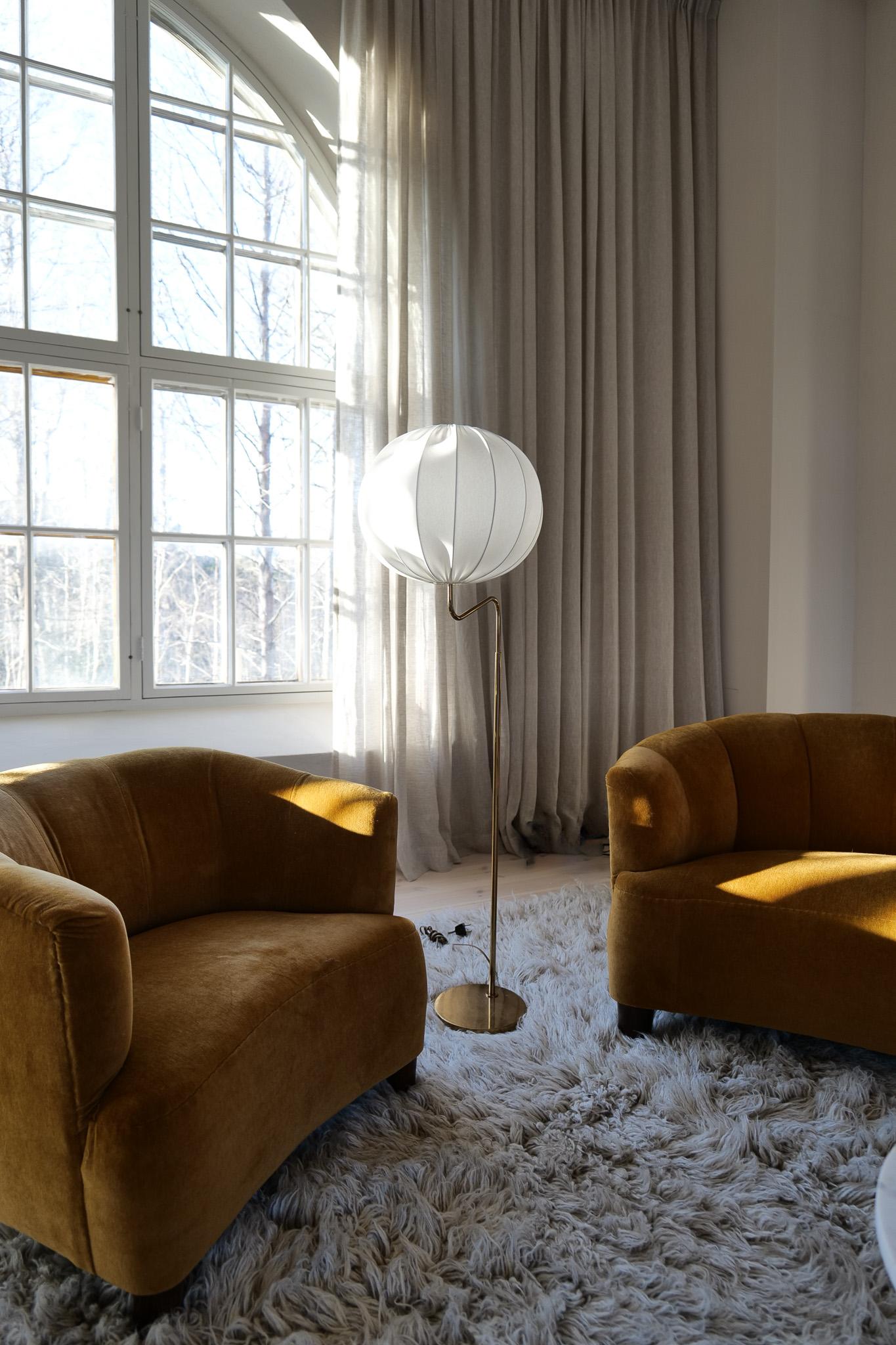 Midcentury Modern Brass Floor Lamp Bergboms GX-145 , Sweden, 1970s In Good Condition For Sale In Hillringsberg, SE