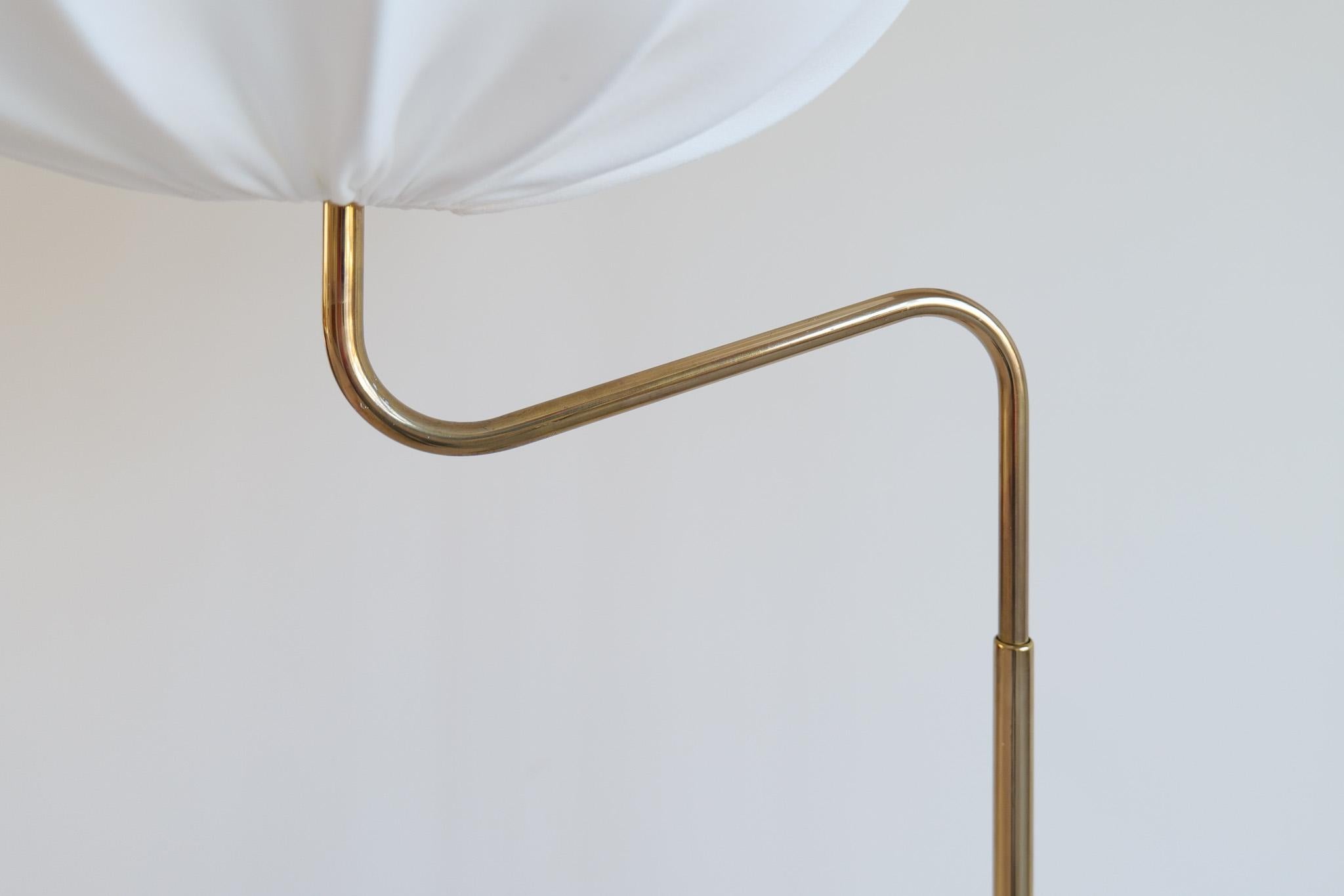 Midcentury Modern Brass Floor Lamp Bergboms GX-145 , Sweden, 1970s For Sale 1
