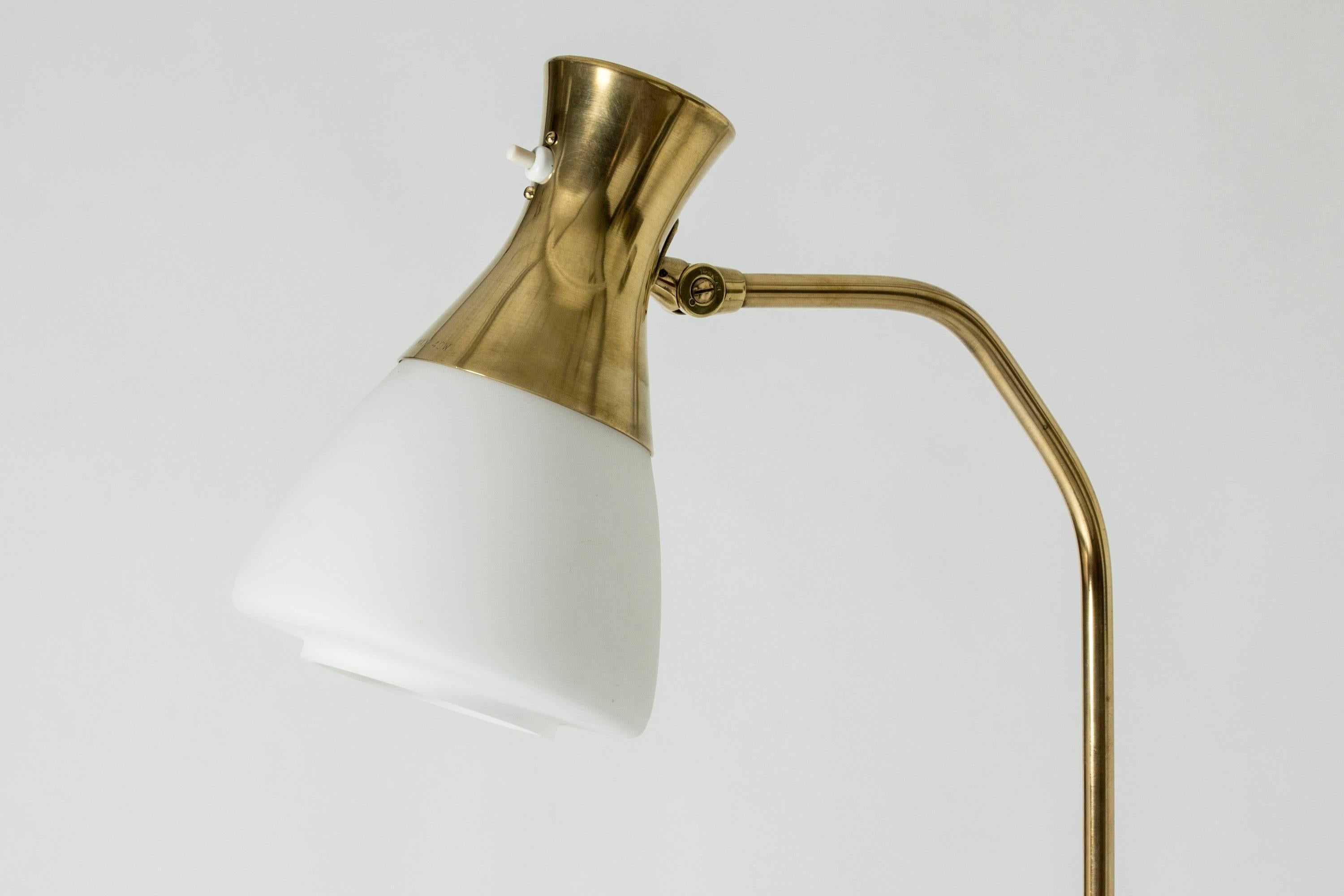 Scandinavian Modern Mid-Century Modern Brass Floor Lamp from Böhlmarks, Sweden, 1940s For Sale