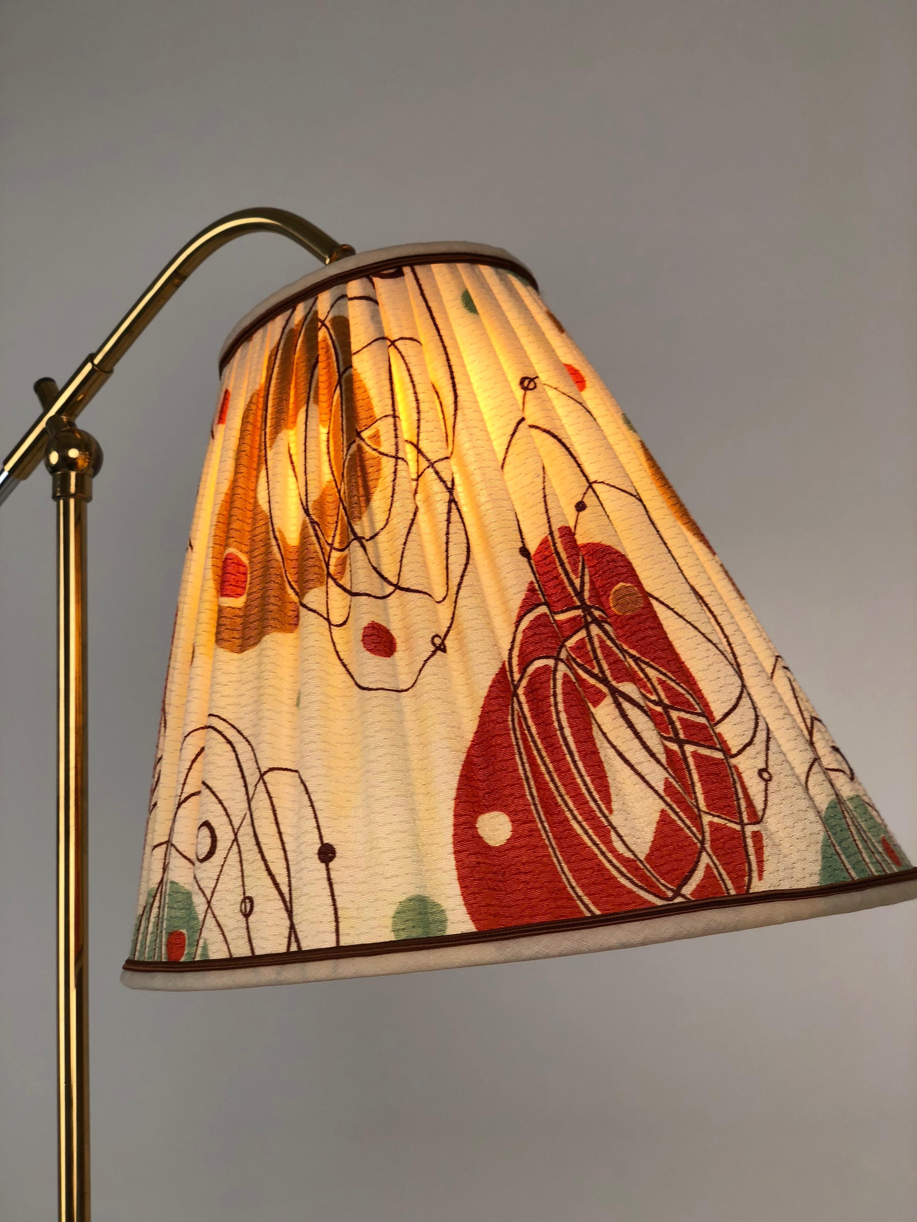 Mid-Century Modern Brass Floor Lamp, Produced by Rupert Nikoll, Austria, 1950s For Sale 9