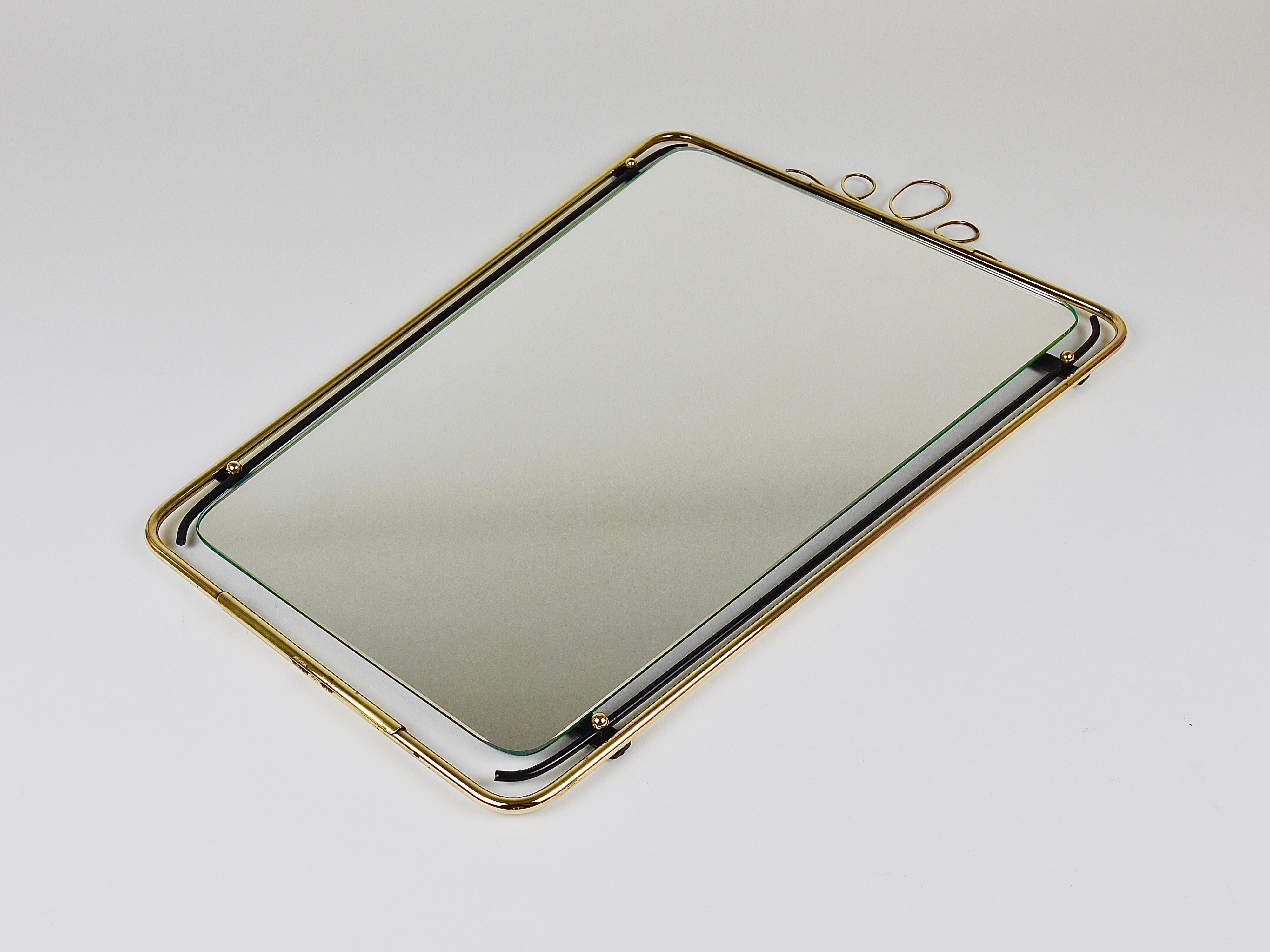 Midcentury Modern Brass Loops Wire Wall mirror, Italy, 1950s In Good Condition For Sale In Vienna, AT