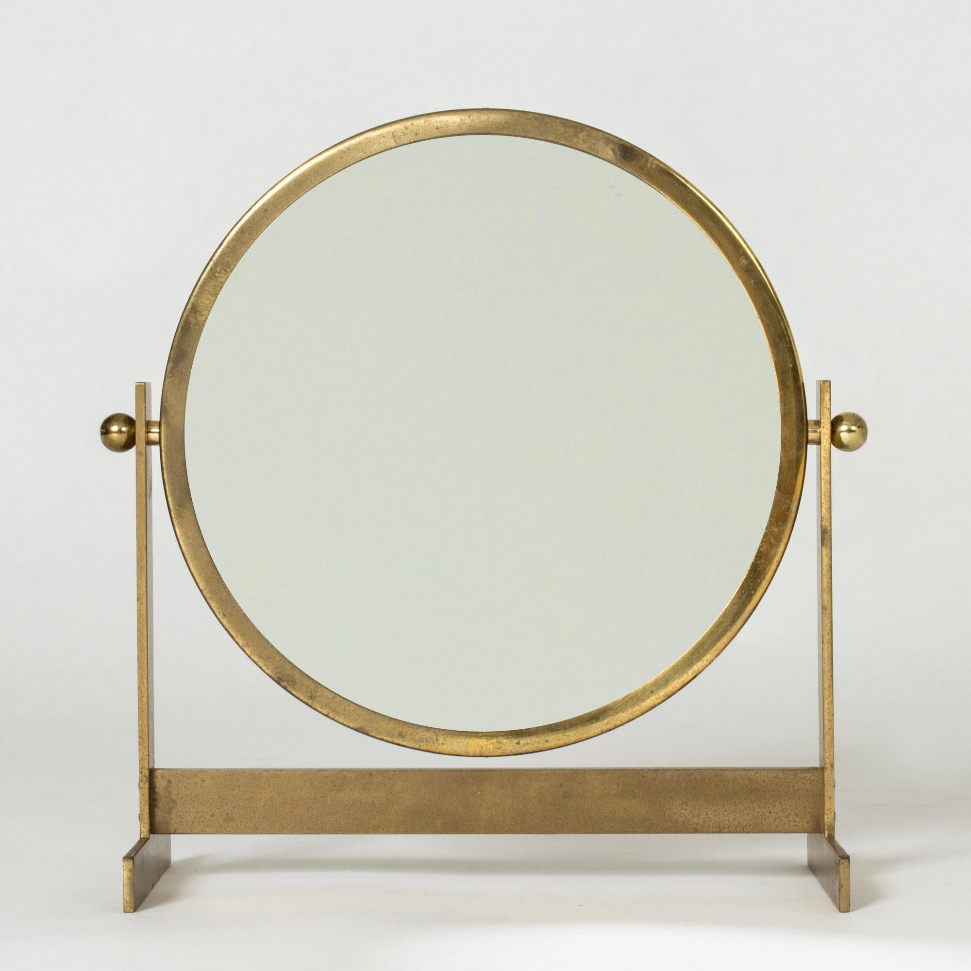 Scandinavian Modern Midcentury Modern Brass table mirror from HI-Gruppen, Sweden, 1950s For Sale