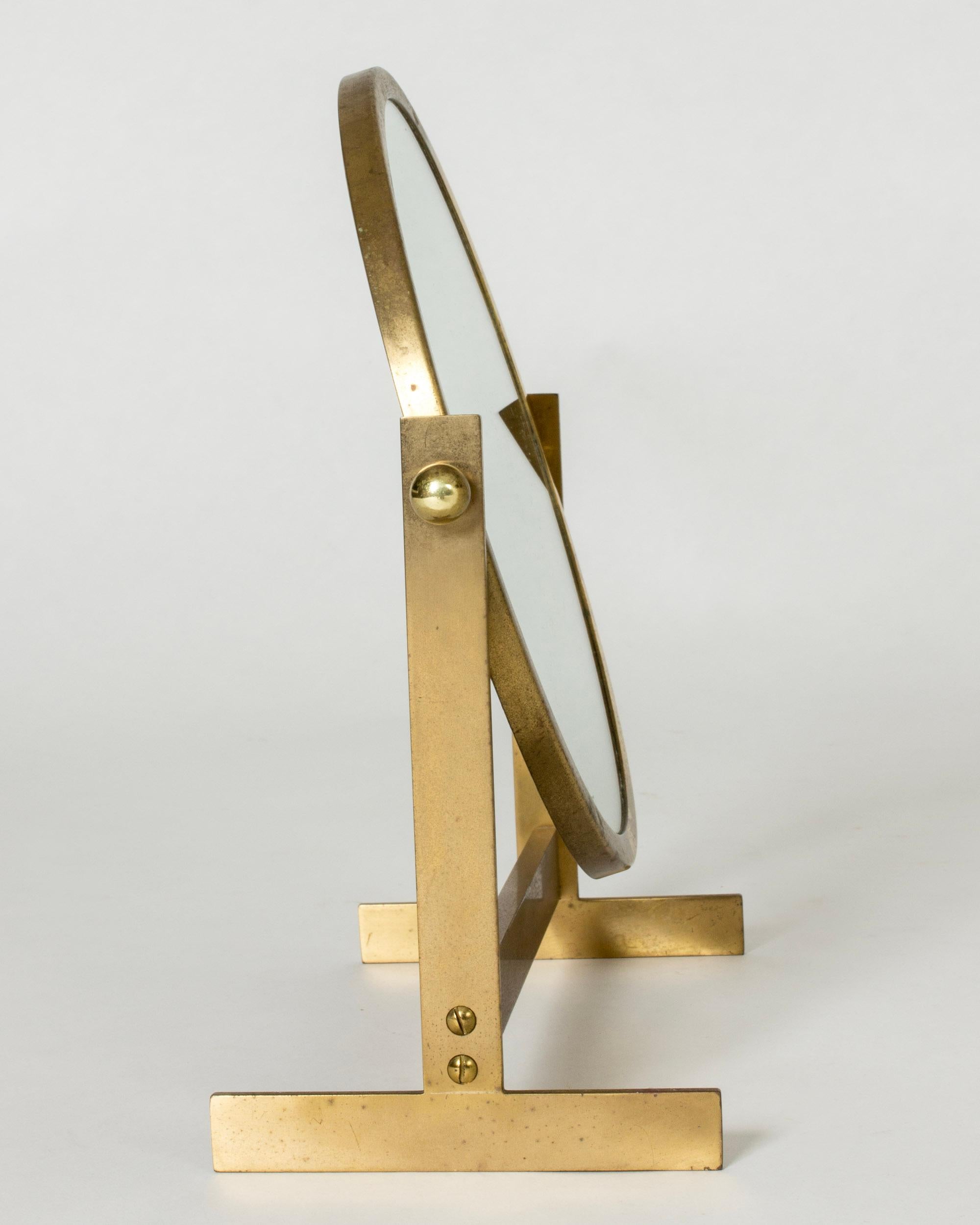 Midcentury Modern Brass table mirror from HI-Gruppen, Sweden, 1950s In Good Condition For Sale In Stockholm, SE
