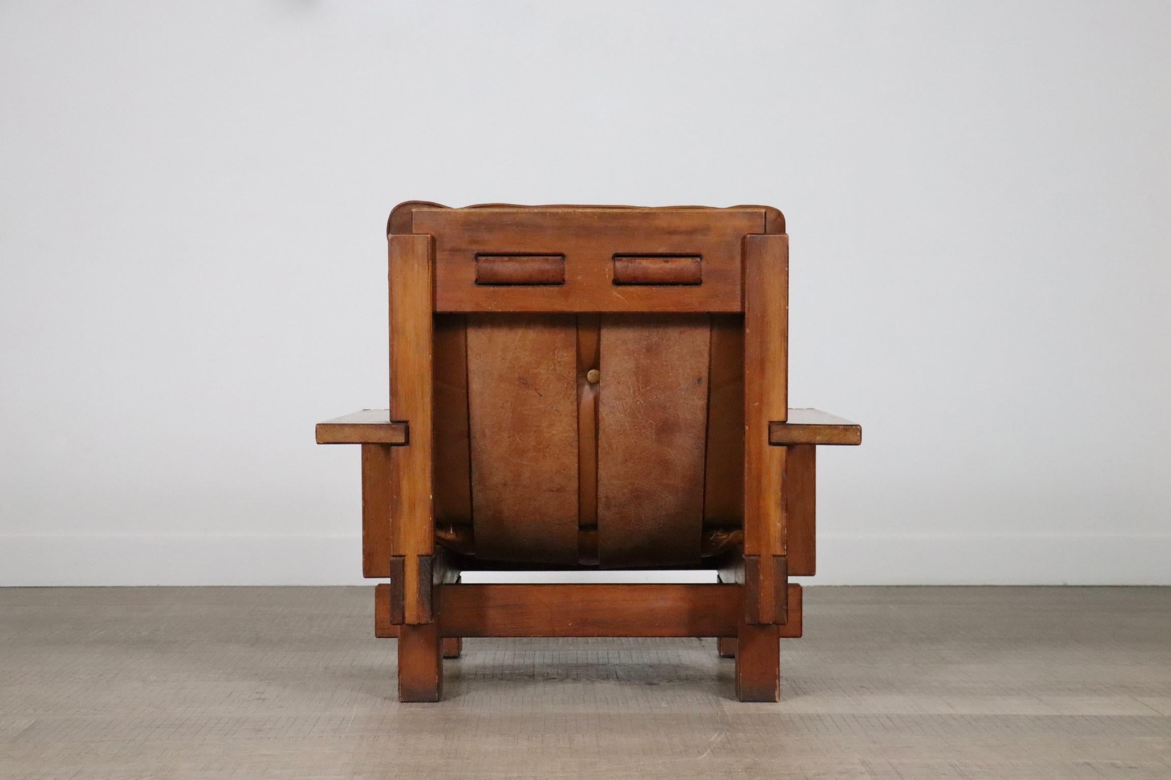 Midcentury Modern Brutalist Lounge Chair In Oak And Leather, Italy 1970s For Sale 5
