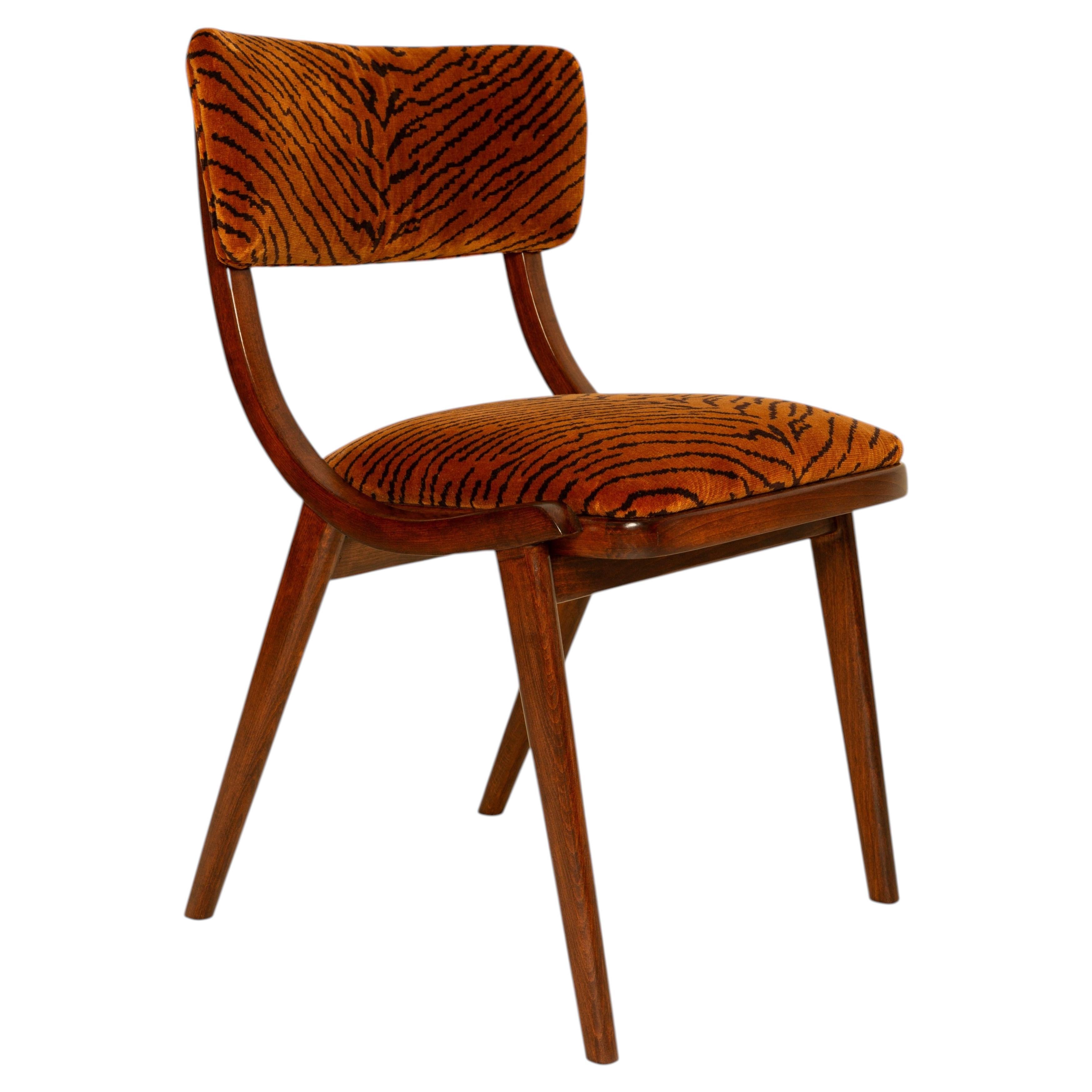 Mid Century Modern Bumerang Chair, Tiger Speaking Velvet - Dedar, Poland, 1960s