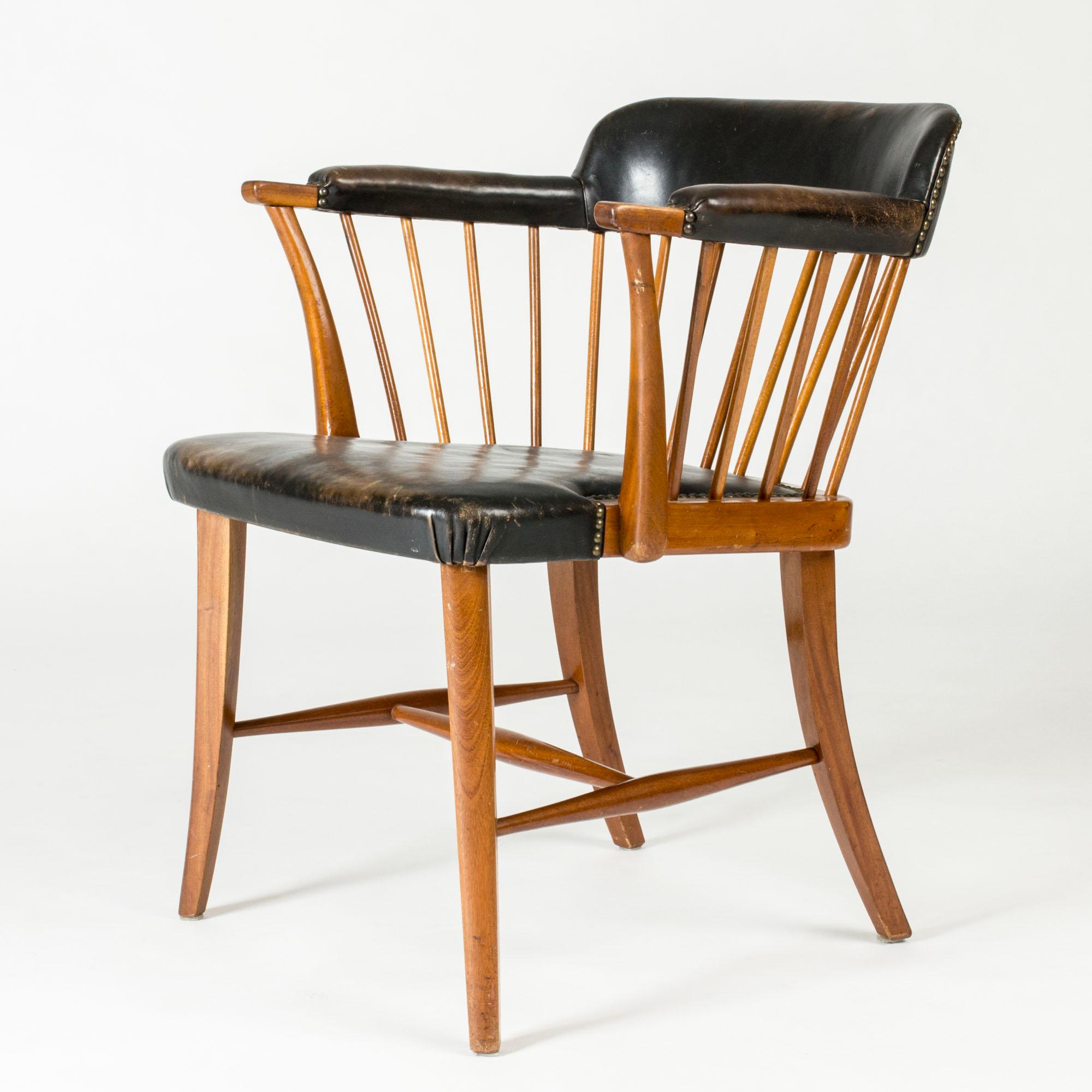 Metà XX secolo Sedia da capitano moderna di Josef Frank, Svezia, anni '50 in vendita