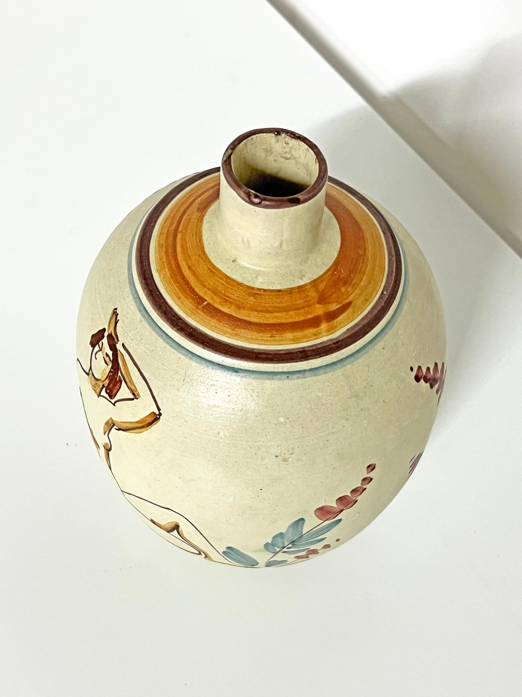 Finnish Midcentury Modern Ceramic Vase by Kalle Akkola, Finland ca 1950's For Sale