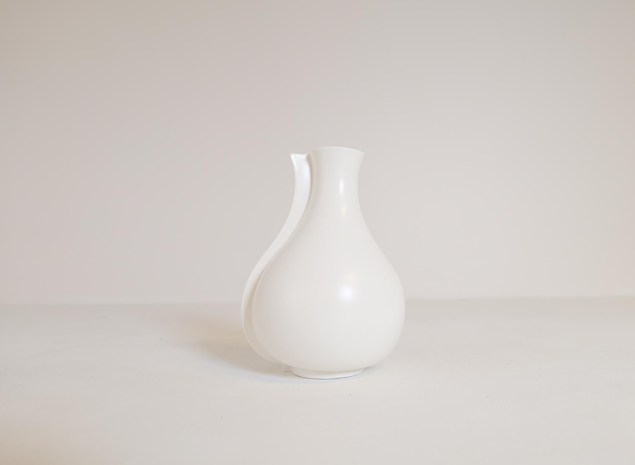 Mid-Century Modern Vase en céramique moderne du milieu du siècle 