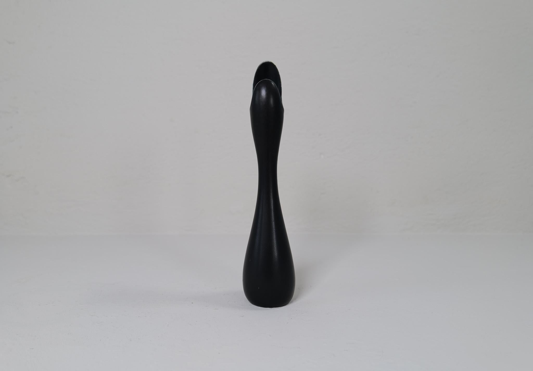 Vasi in ceramica moderna del Medioevo 