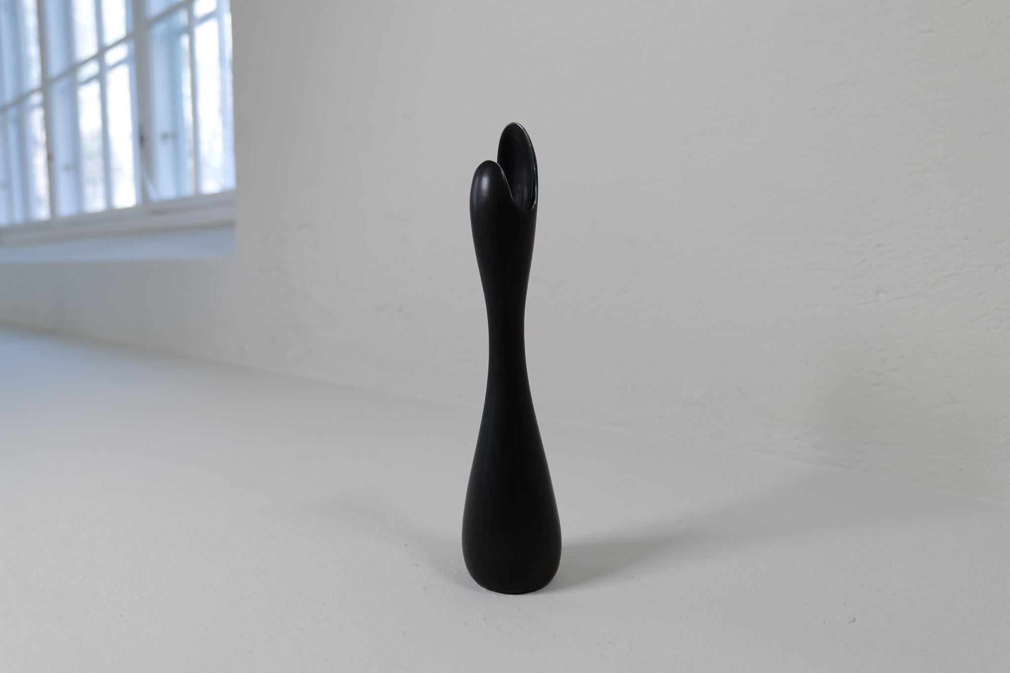 Vasi in ceramica moderna del Medioevo 