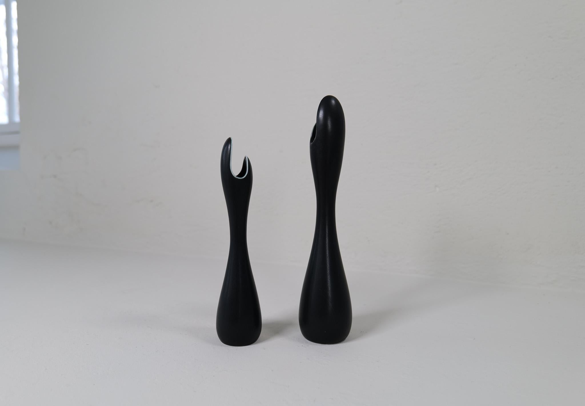 Vasi in ceramica moderna del Medioevo 