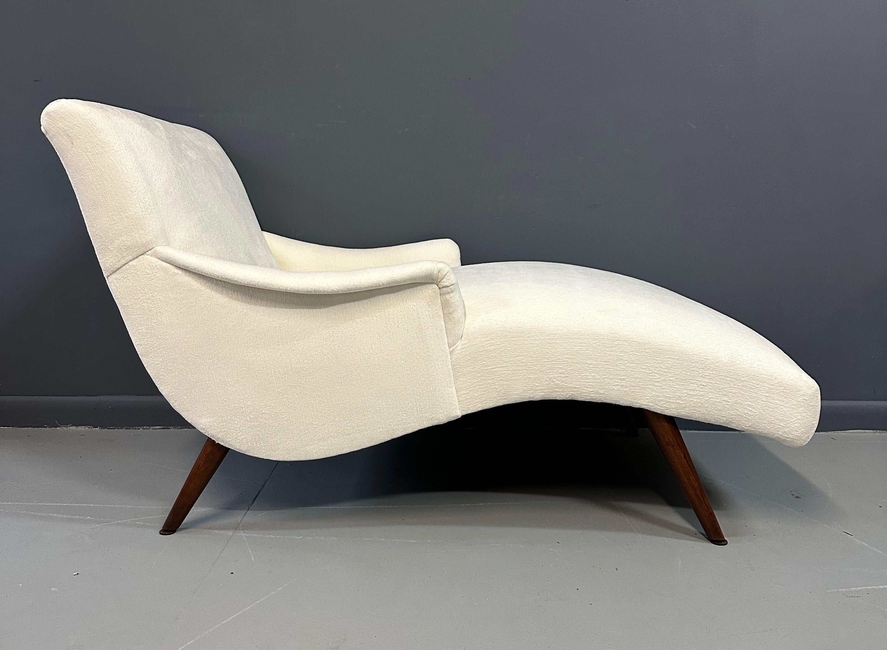 Fabric Mid-Century Modern Chaise Lounge Chair by Lawrence Peabody