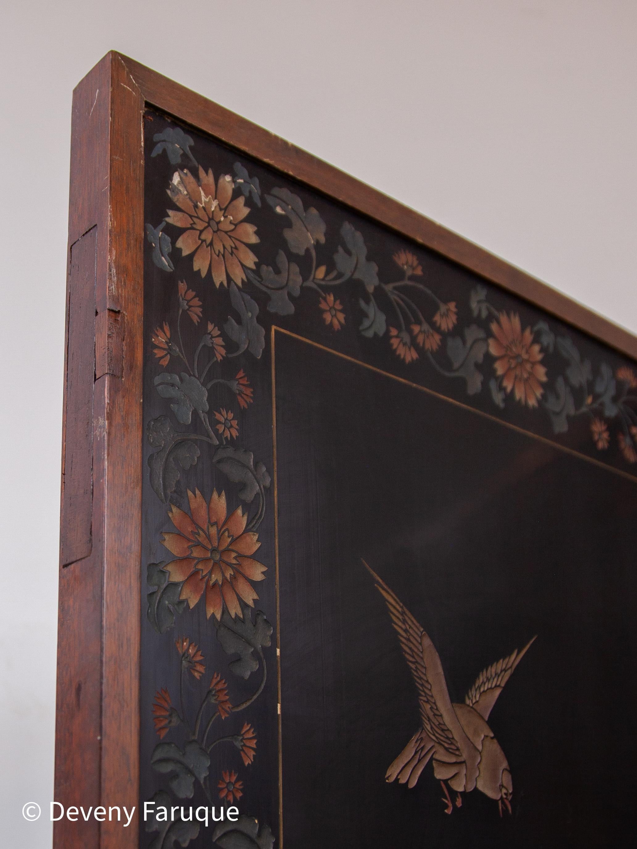 Midcentury Modern Chinese Four Panel Screen, Roomdivider with Landscape & Birds For Sale 3