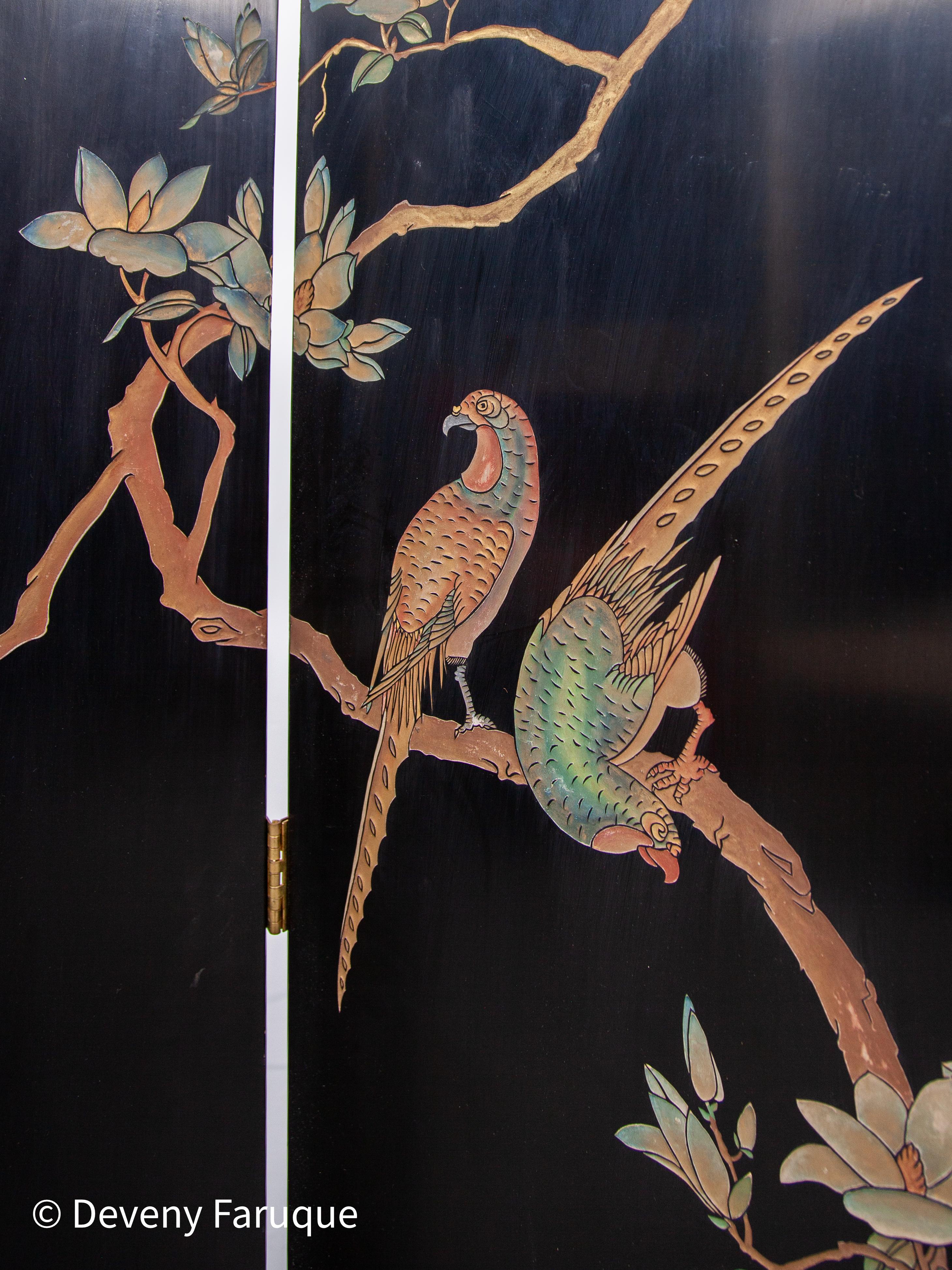 Midcentury Modern Chinese Four Panel Screen, Roomdivider with Landscape & Birds For Sale 11