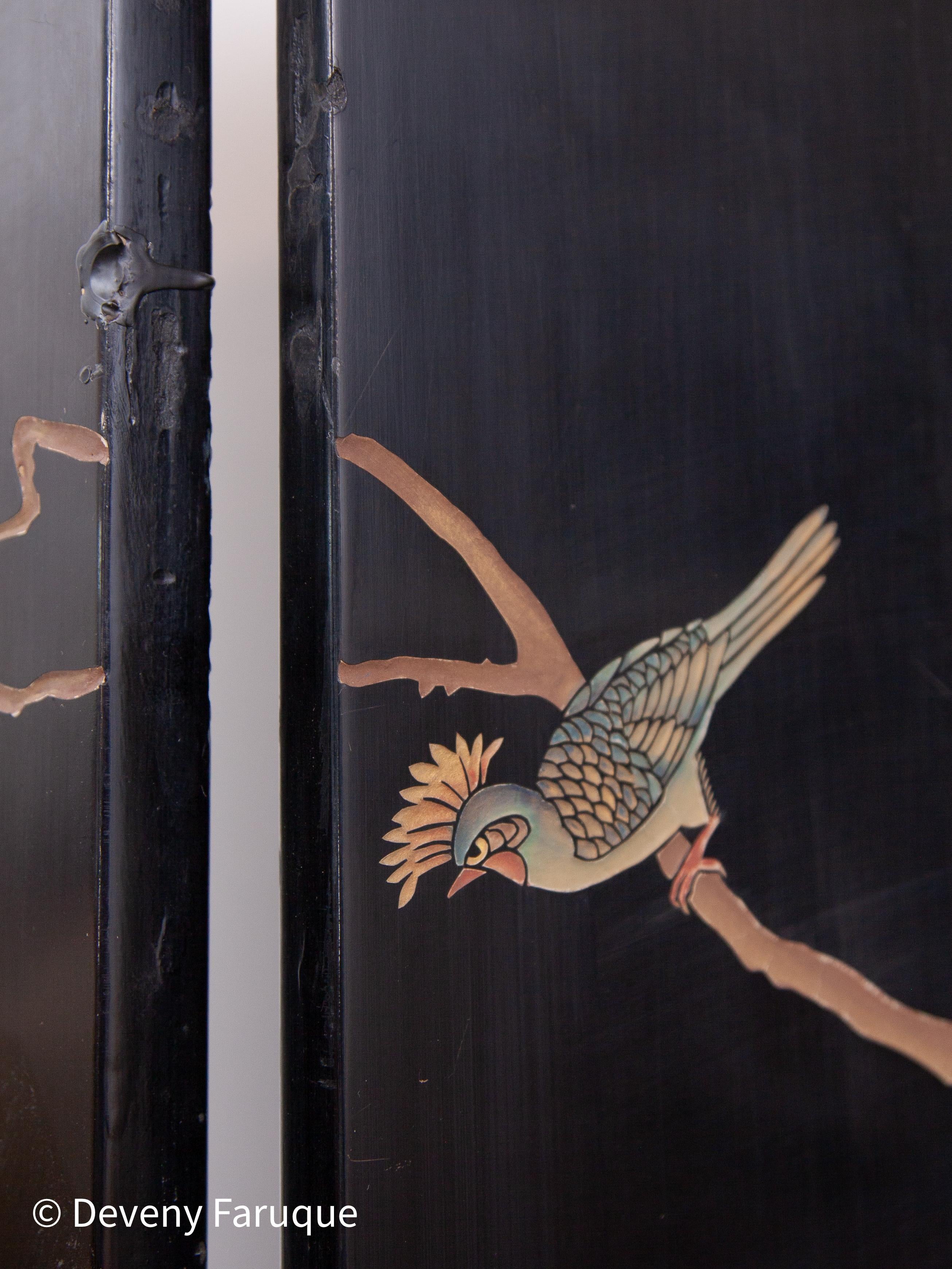 Mid-20th Century Midcentury Modern Chinese Four Panel Screen, Roomdivider with Landscape & Birds For Sale