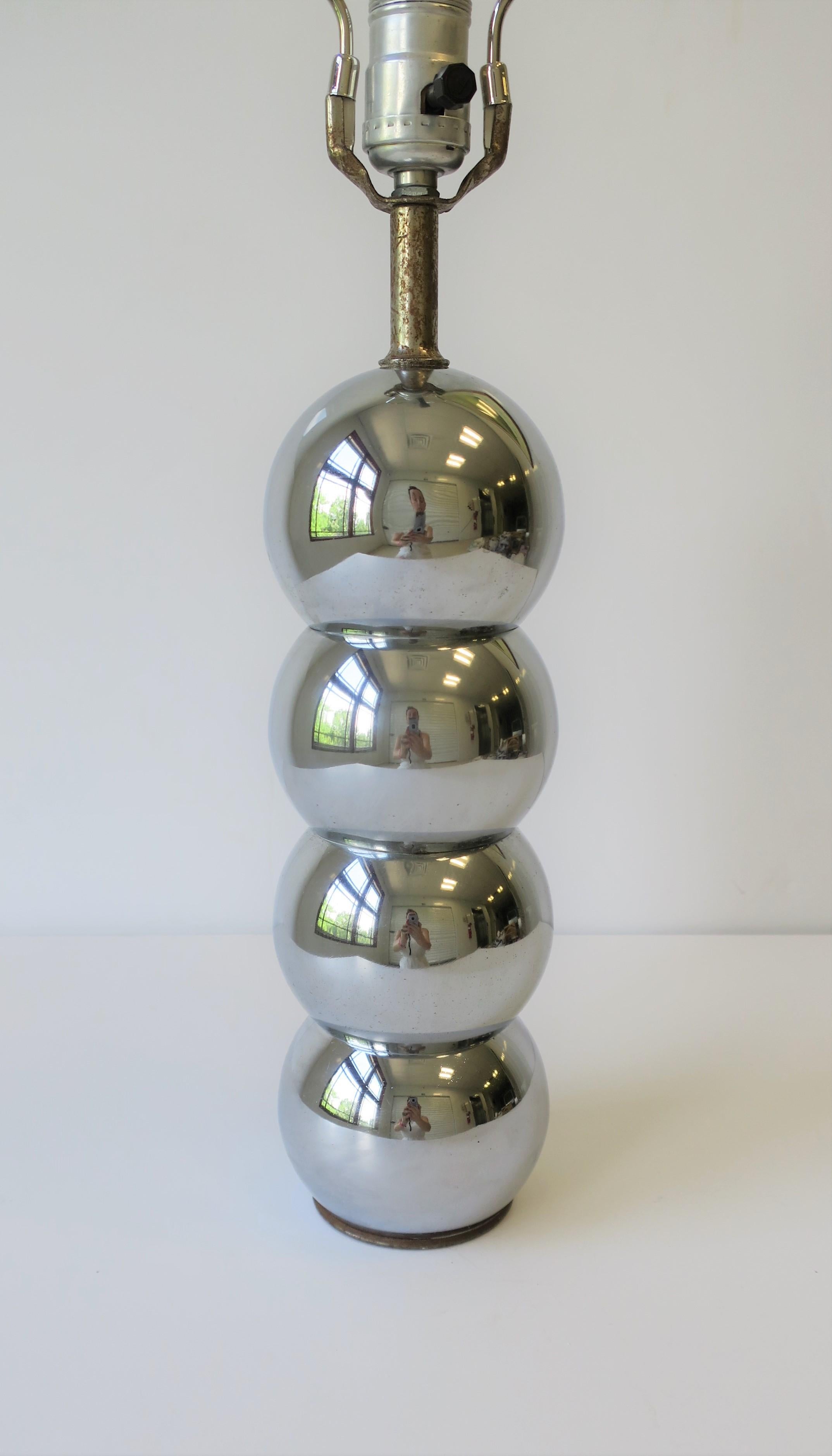 1970s Modern Stacked Chrome Ball Desk or Table Lamp Small  5