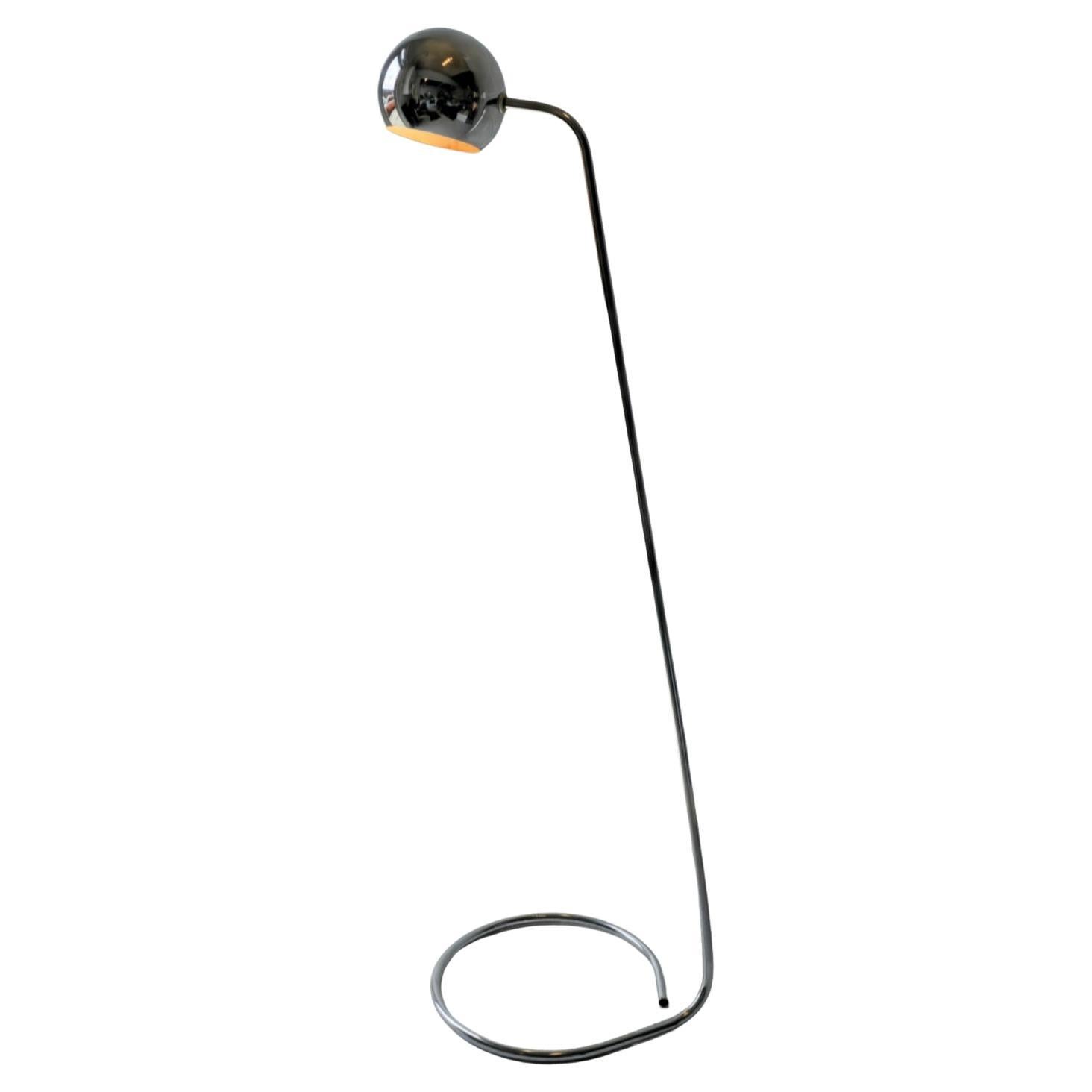 Lampadaire moderne chromé du milieu du siècle 1970
