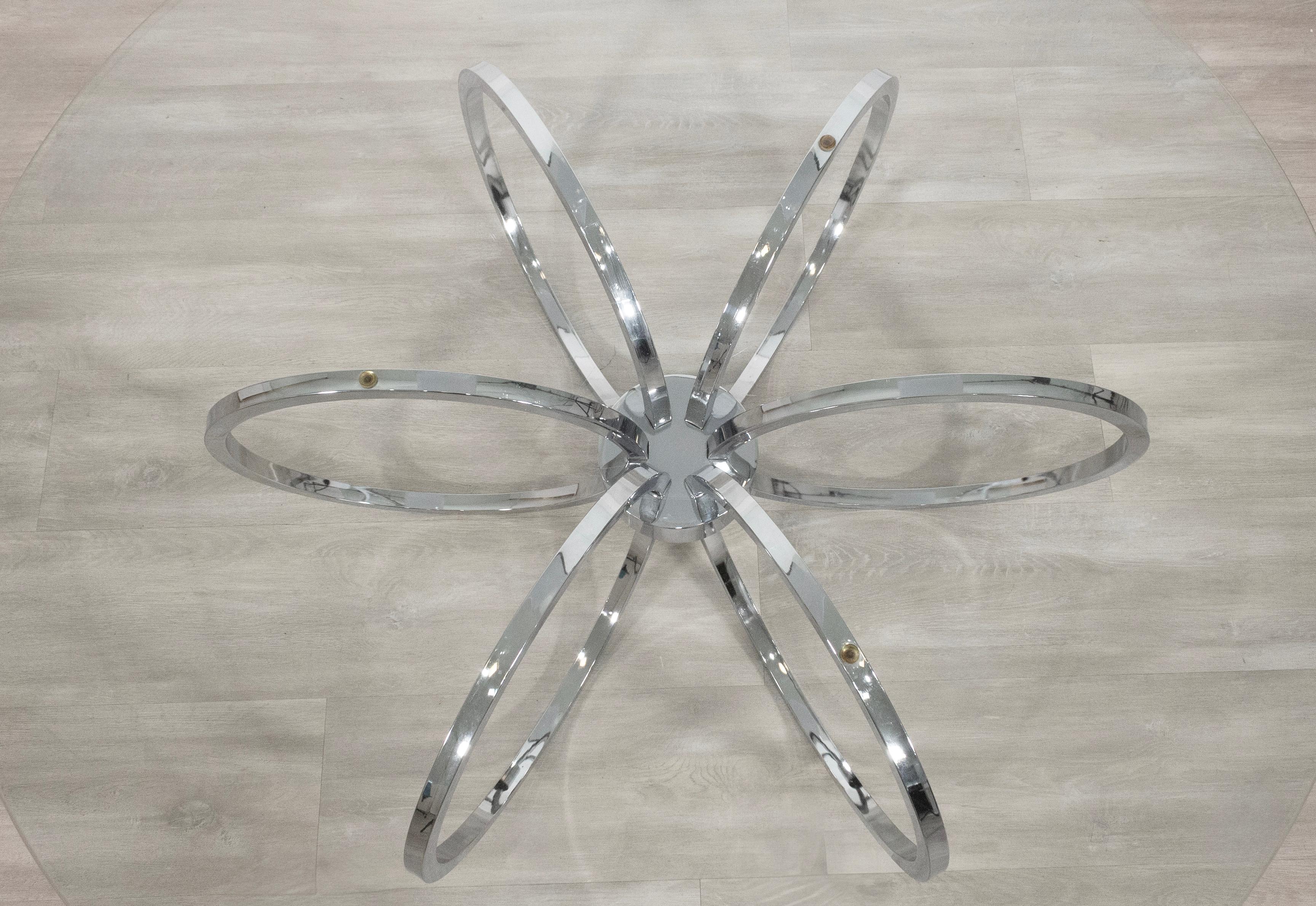 MidCentury Modern Chrome & Glass Coffee Table In The Style Of Milo Baughman For Sale 2
