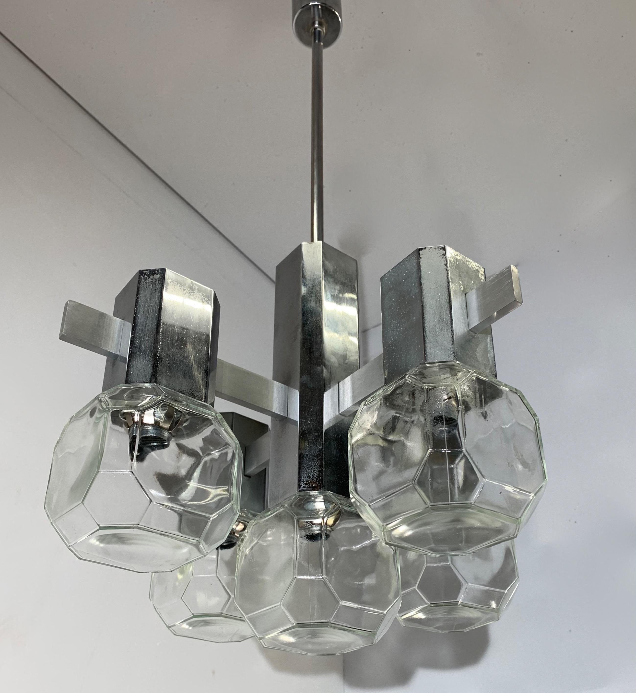 Mid-Century Modern Chrome Metal Pendant Light with Cubical Design Glass Shades For Sale 5