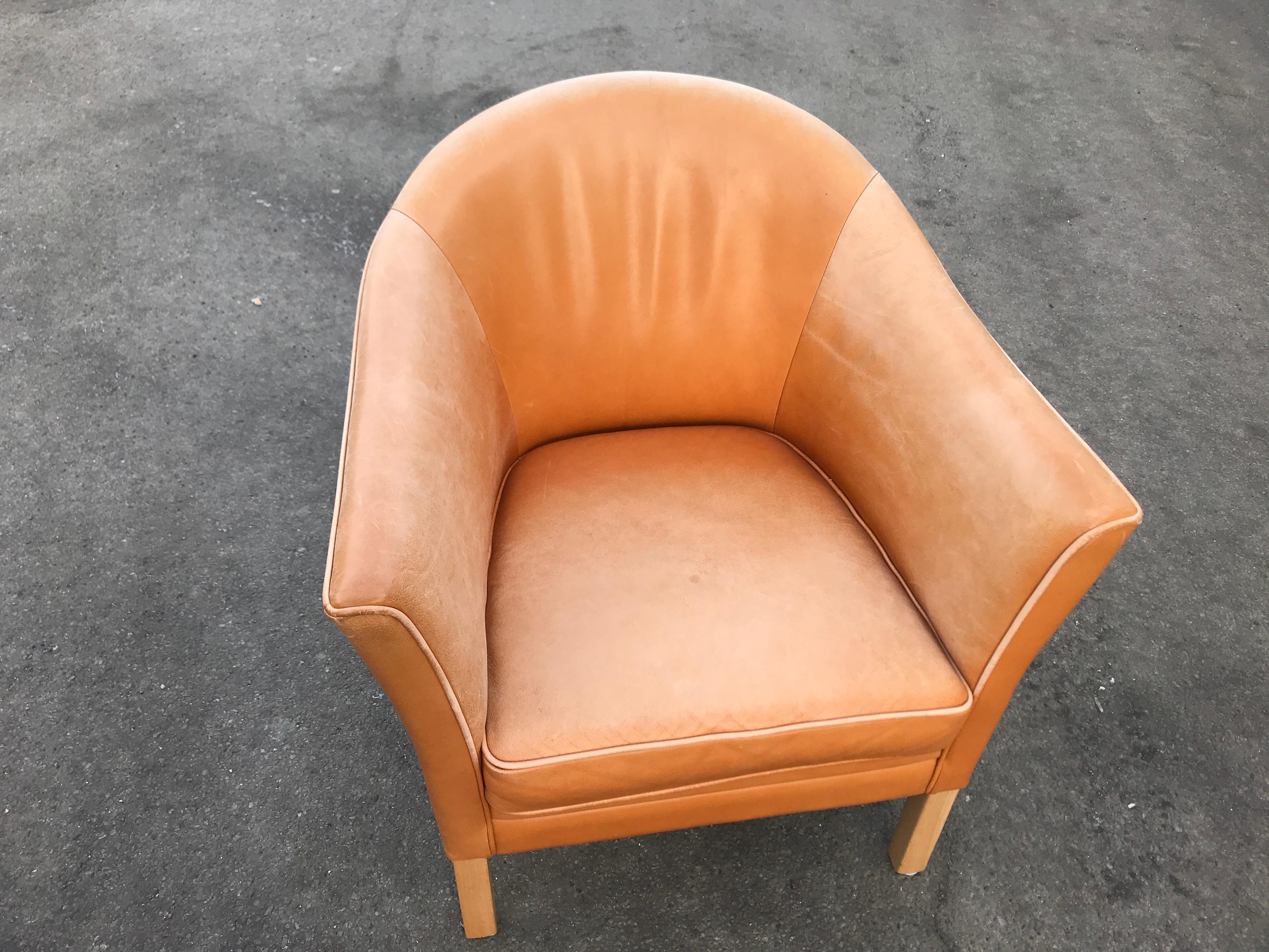 Danish Mid-Century Modern Clubchair by Mogens Hansen, Called the Queen Chair MH80 For Sale