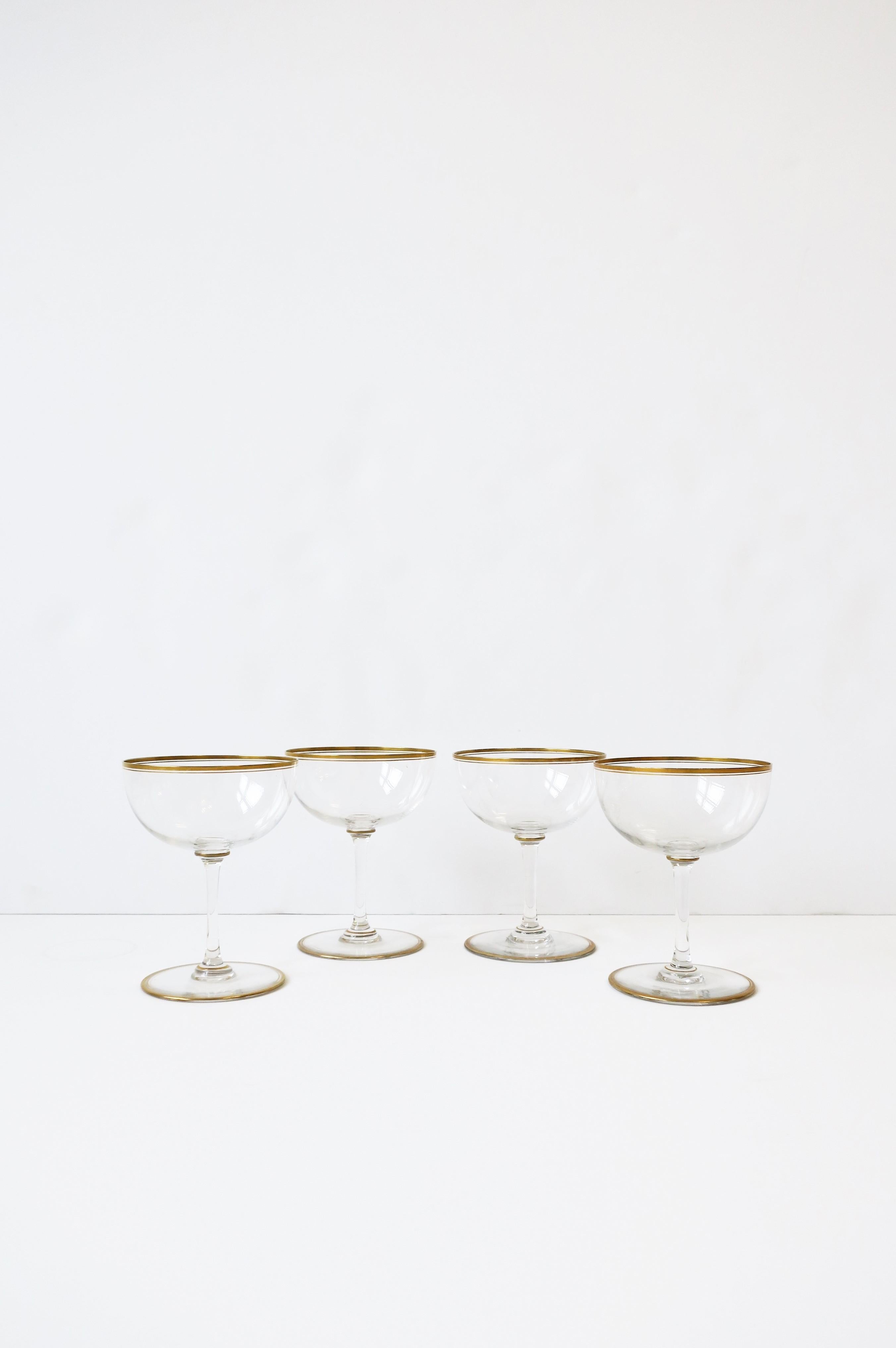 Mid-Century Modern Cocktail or Champagne Glasses Coupes w/Gold Detail, Set of 4 In Good Condition In New York, NY
