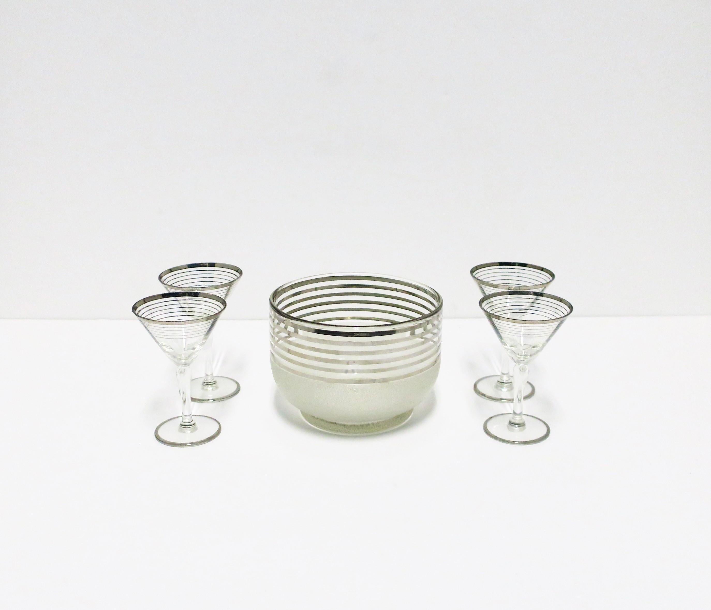 Mid-Century Modern Cocktail or Martini Glasses, Set of 4 4
