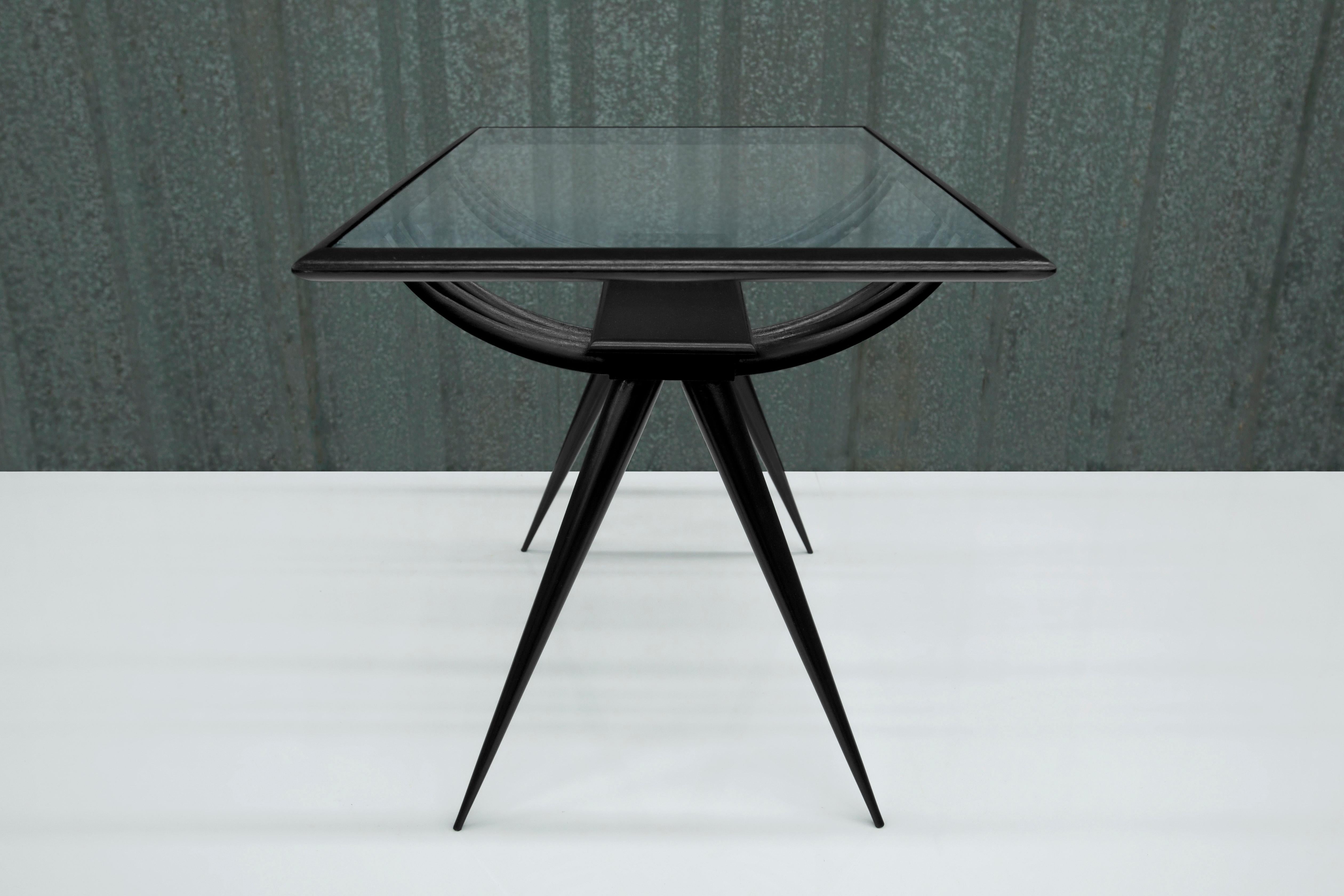 Mid-Century Modern Coffee Table in Hardwood & Glass, Giuseppe Scapinelli, Brazil For Sale 1