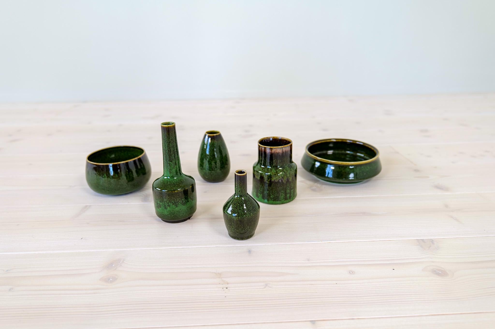 Collection de céramiques du milieu du siècle Rörstrand Carl-Harry Stålhane, Suède Bon état - En vente à Hillringsberg, SE