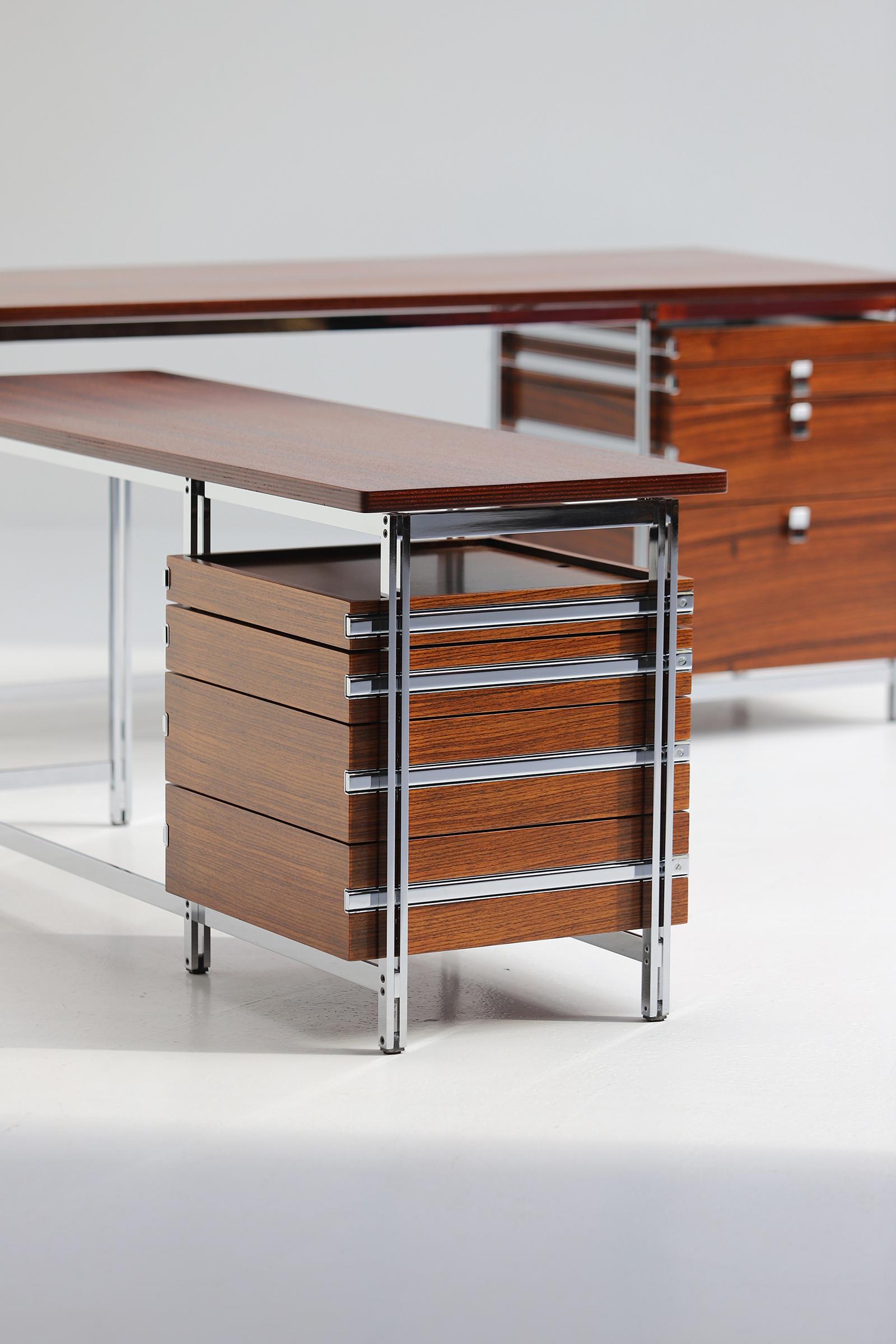 Mid-Century Modern Corner Office Desk by Jules Wabbes Designed in 1957 11