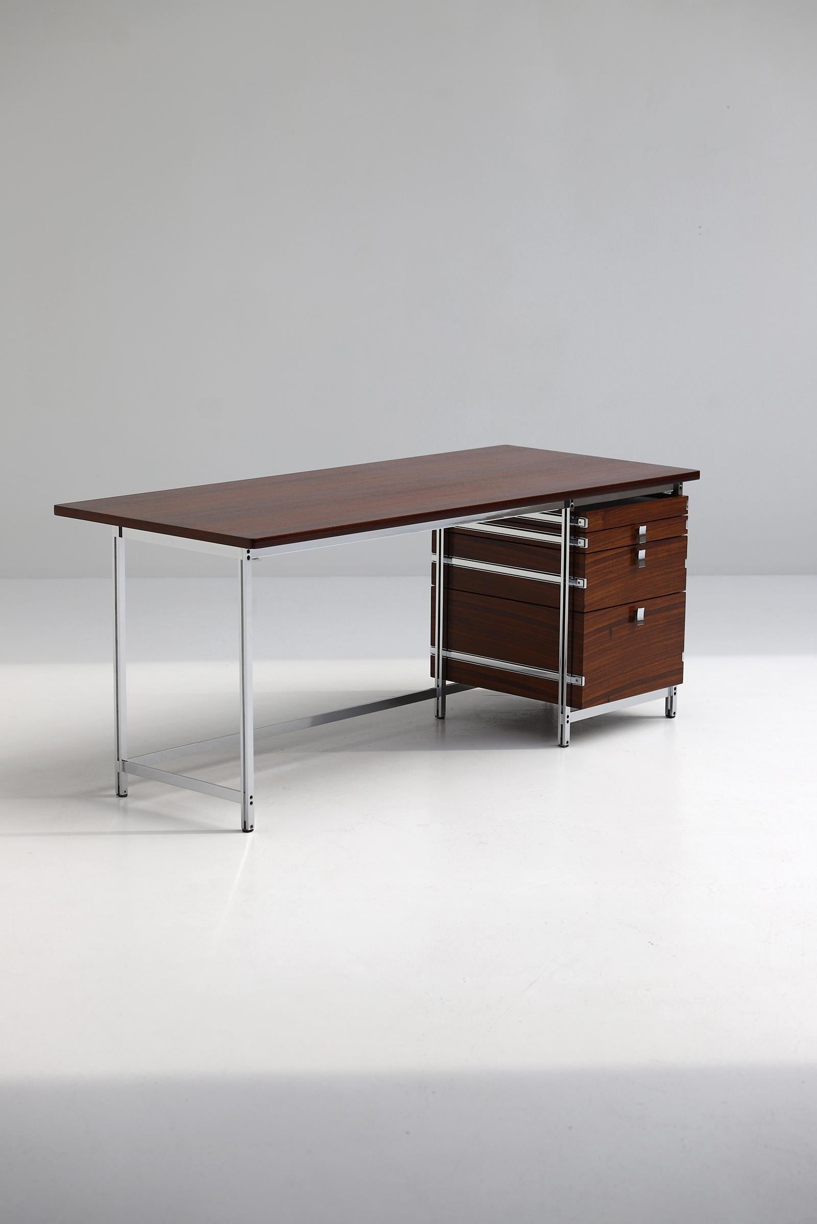 Mid-20th Century Mid-Century Modern Corner Office Desk by Jules Wabbes Designed in 1957