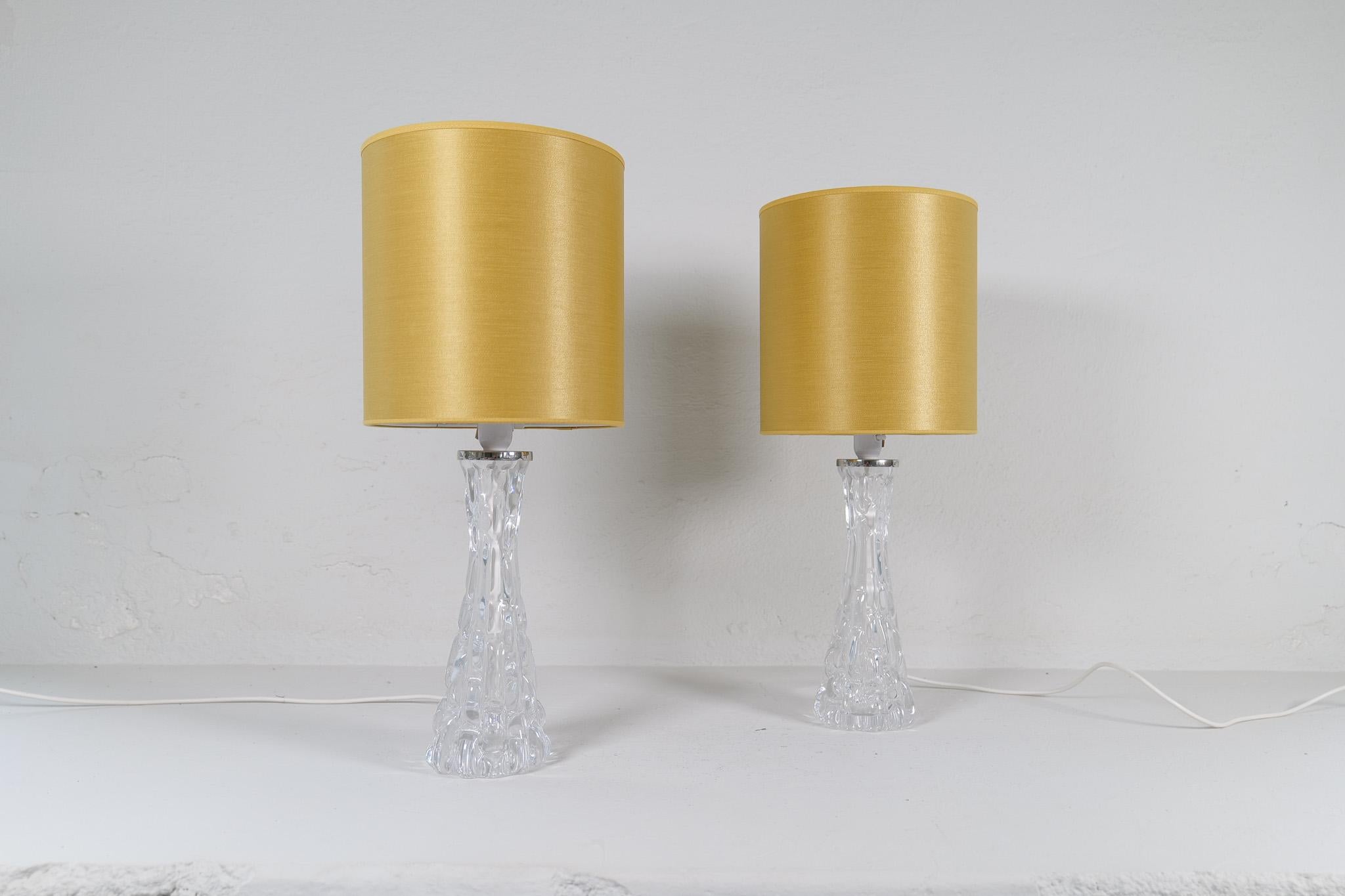 Scandinave moderne Lampes de table en cristal modernes du milieu du siècle Orrefors par Carl Fagerlund Suède 1970 en vente