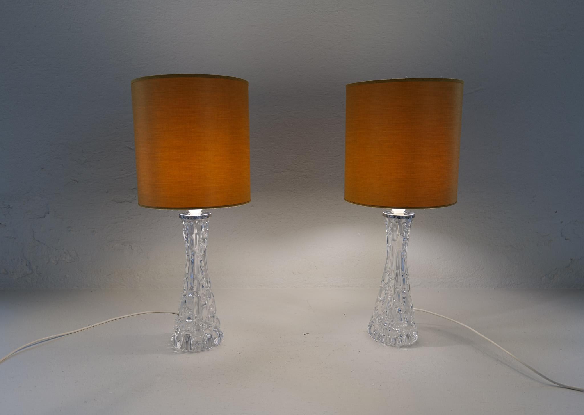 Lampes de table en cristal modernes du milieu du siècle Orrefors par Carl Fagerlund Suède 1970 en vente 2